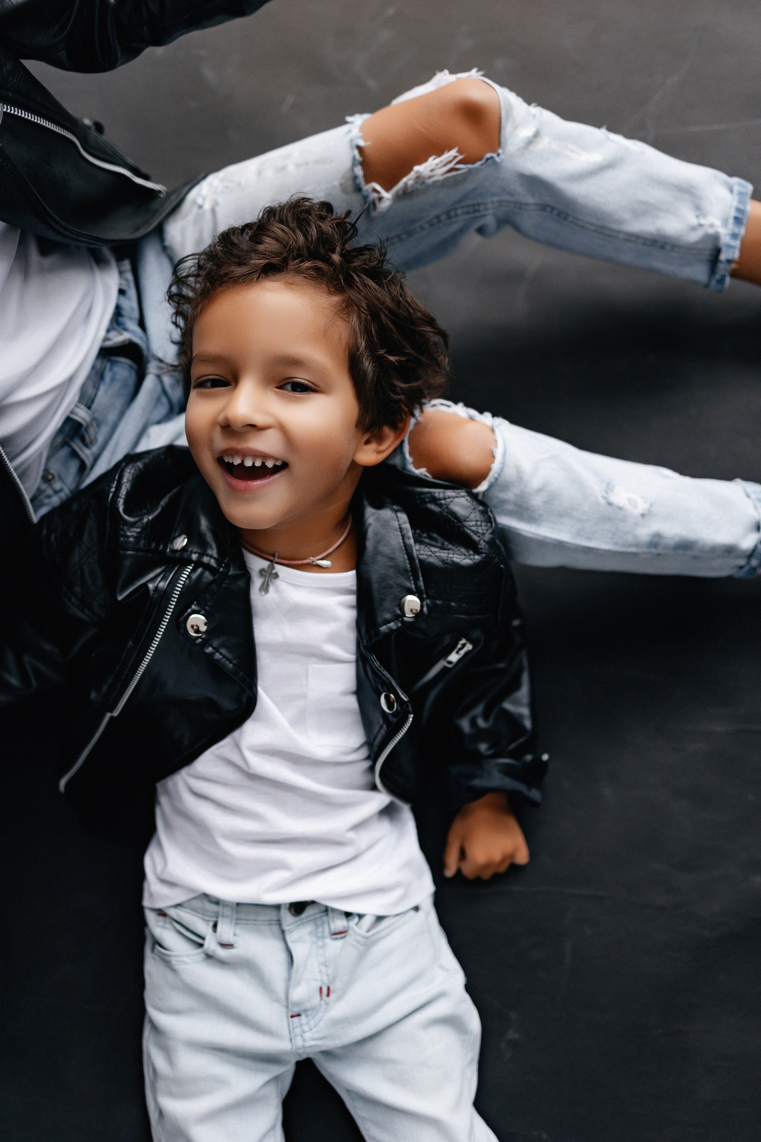 Алина и Даниэль 5 лет