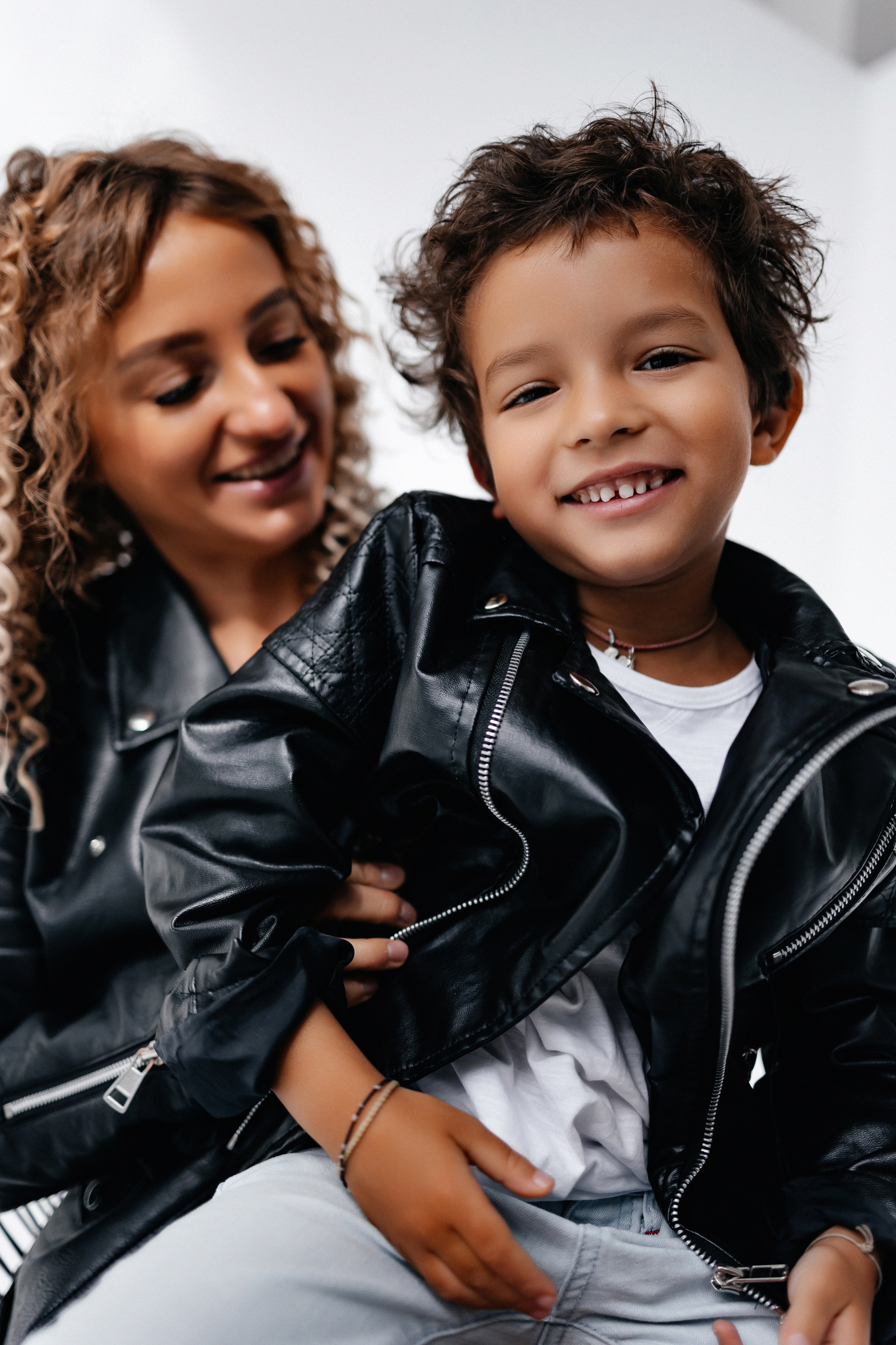 Алина и Даниэль 5 лет