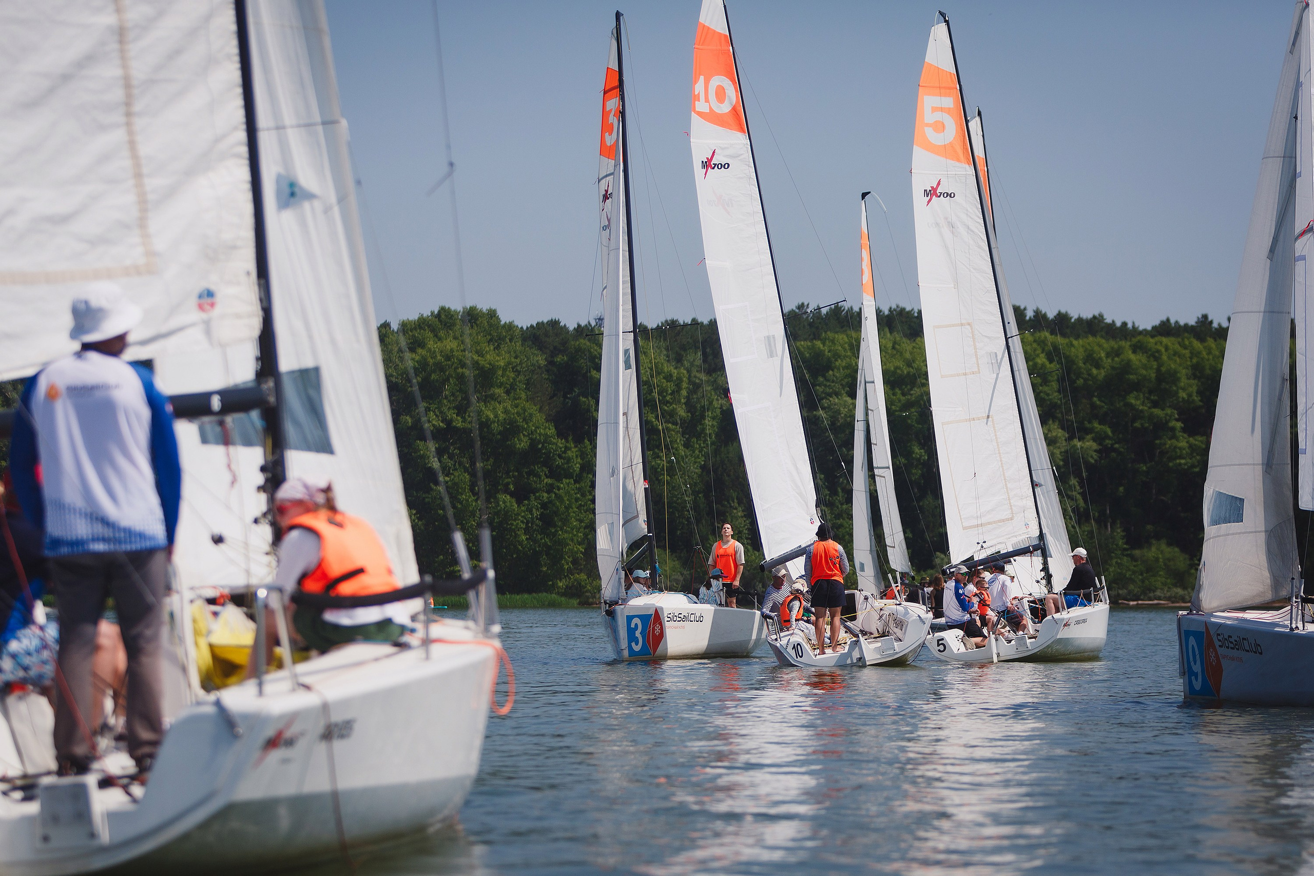 ЯХТИНГ. Roman Photo