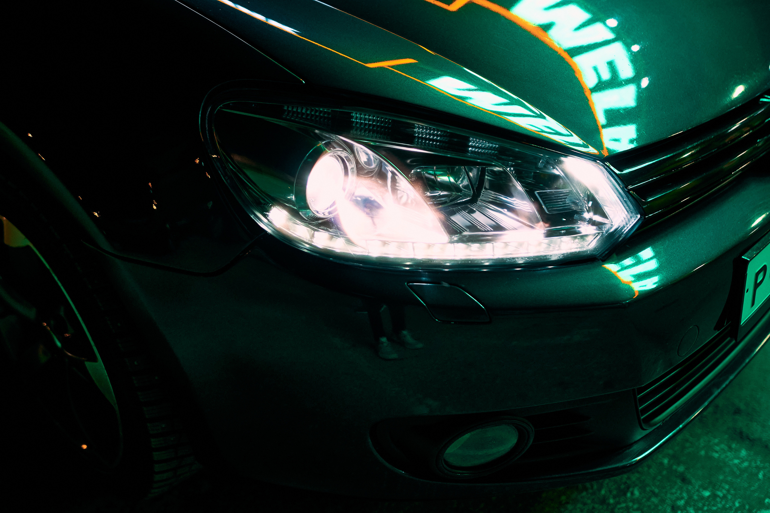 Автомобили