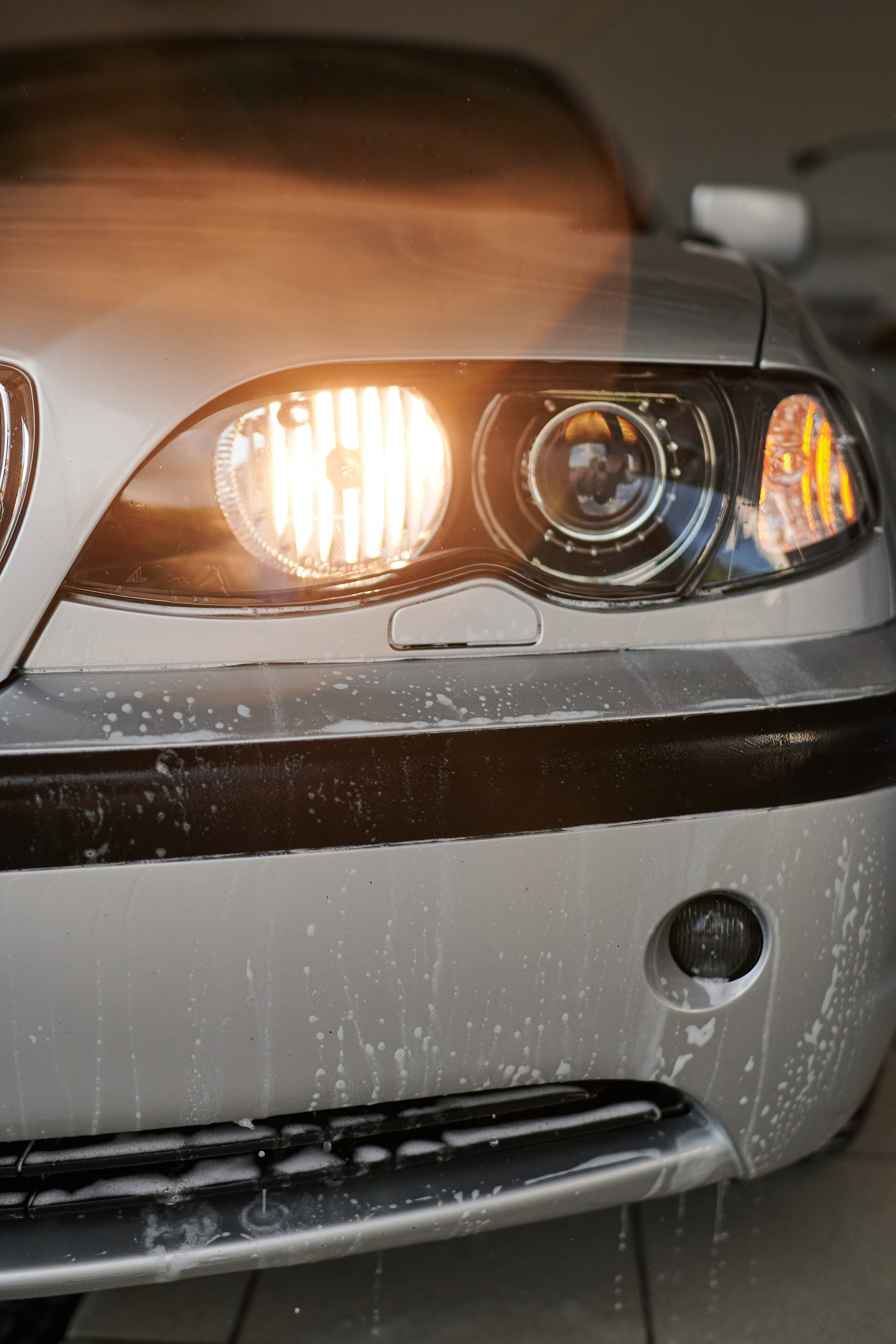 Автомобили