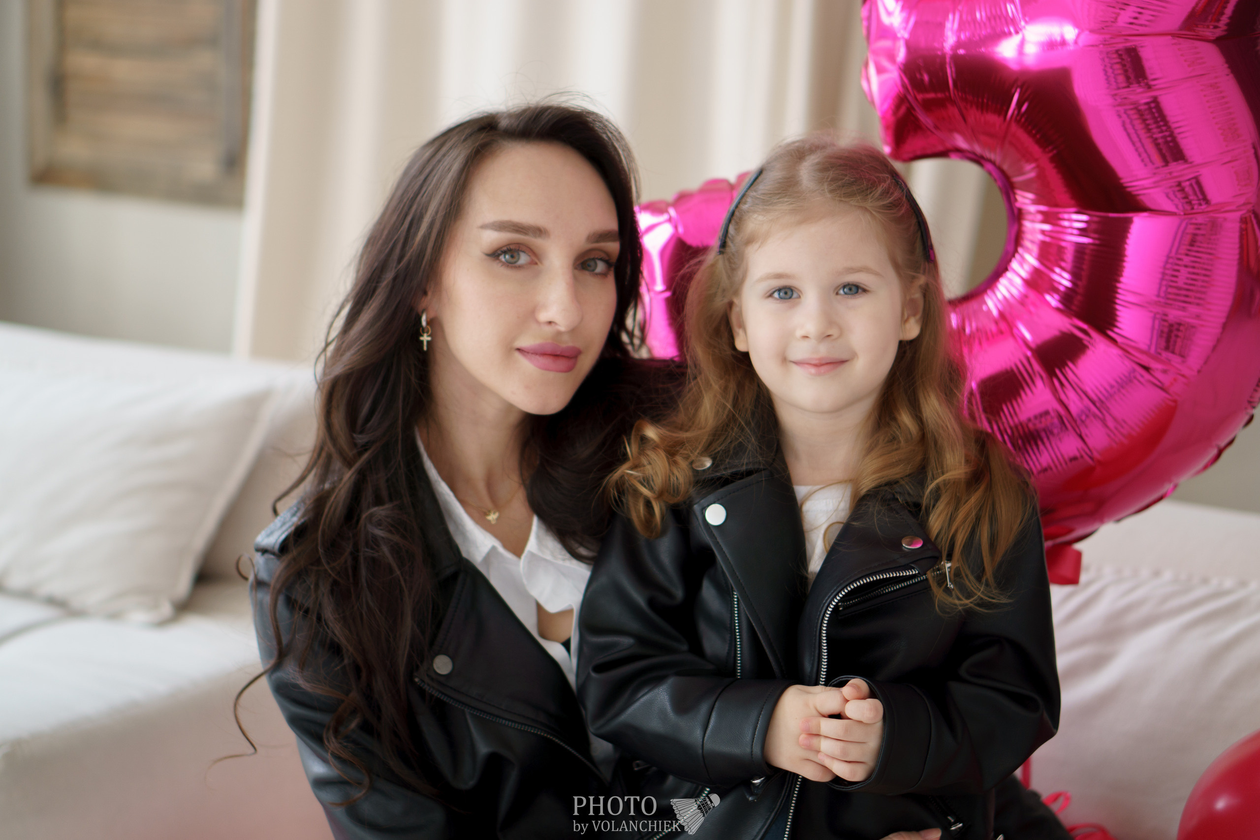 Студийная фотосессия. Photo by Volanchiek