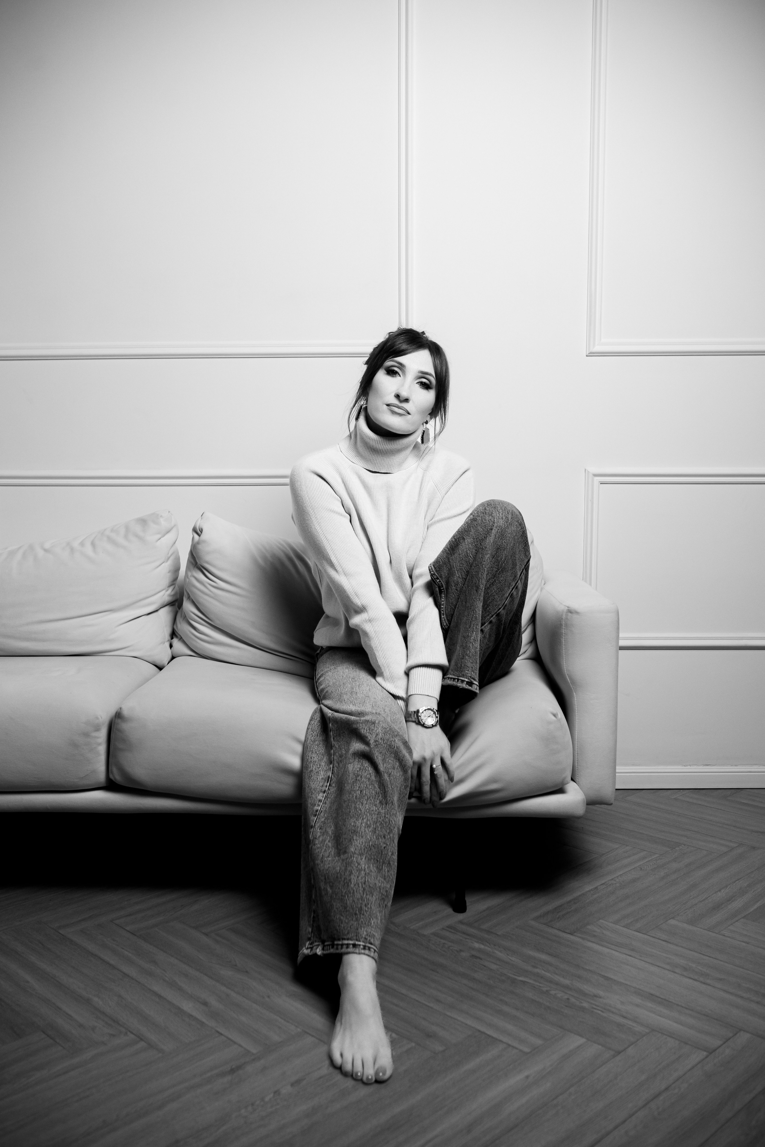 Индивидуальная фотосессия для девушки в студии Волгоград. Фотограф в Волгограде и Волжском Александр Горбань