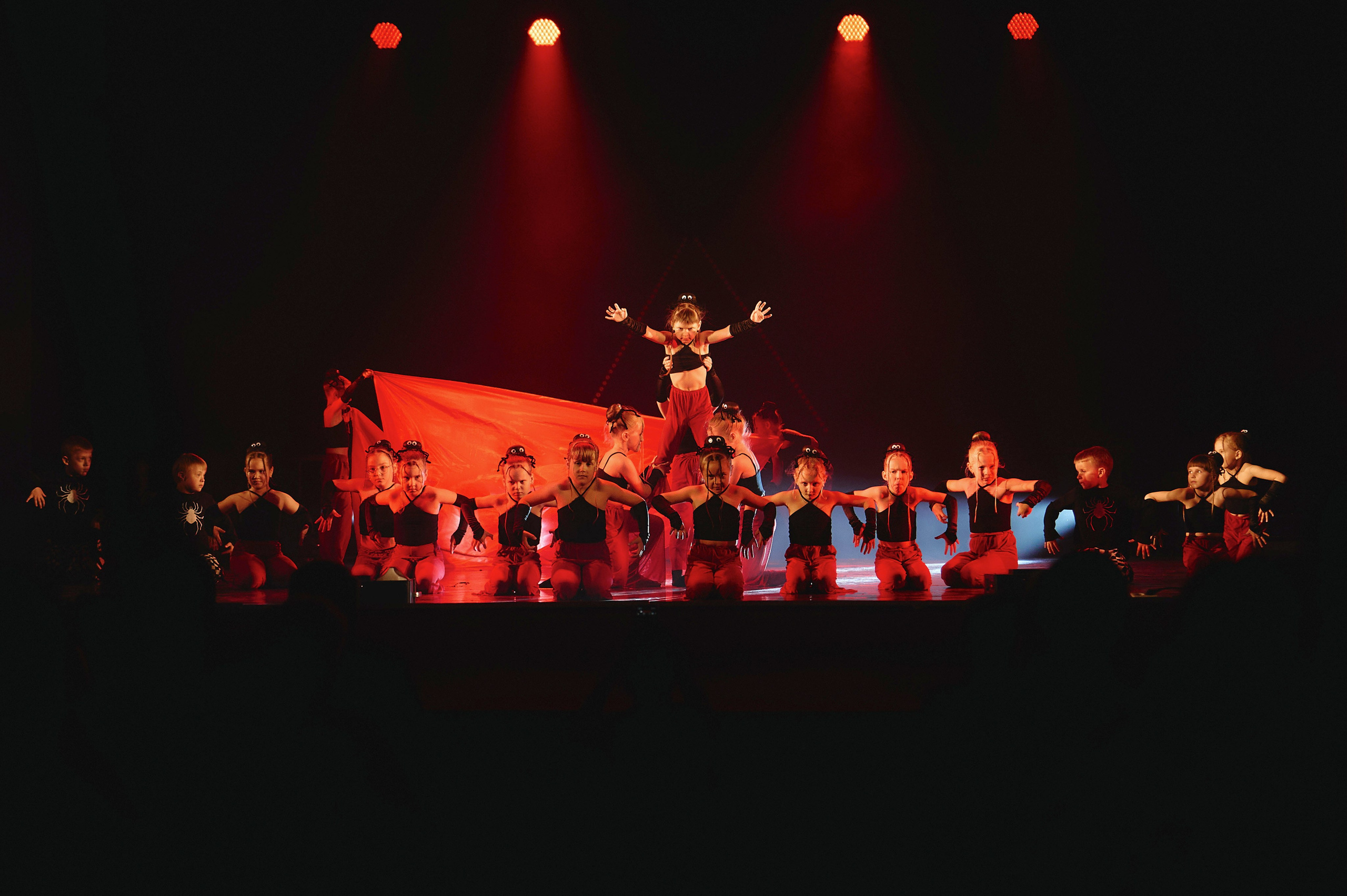 ТРУДОМ. Ваш мультижанровый фотограф Александр Белов