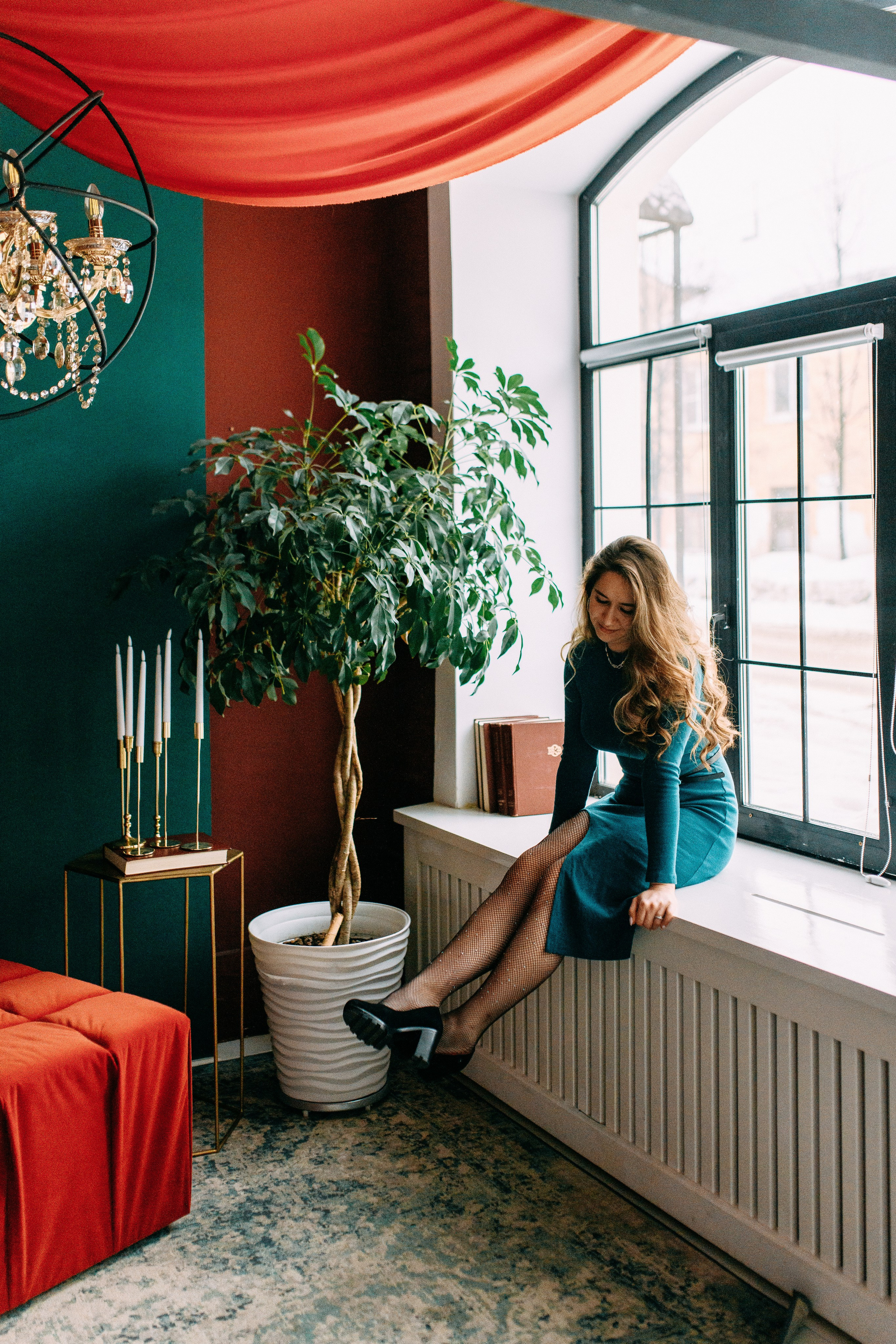 В студии 2. Григорий Карпов, портретный фотограф в городе Перми