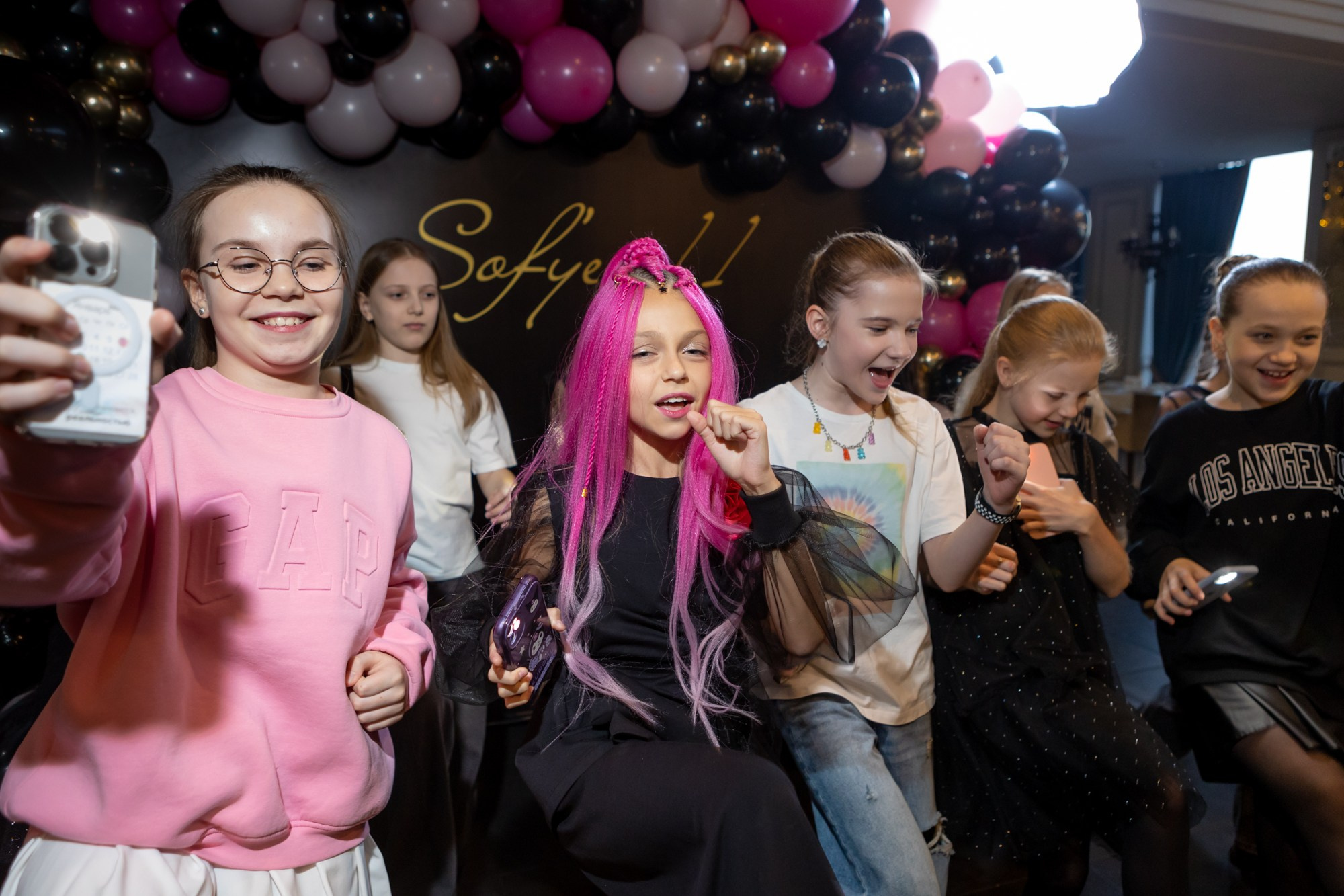 День Рождения в ресторане Космос. Фотограф в Оренбурге. Профессиональный фотограф