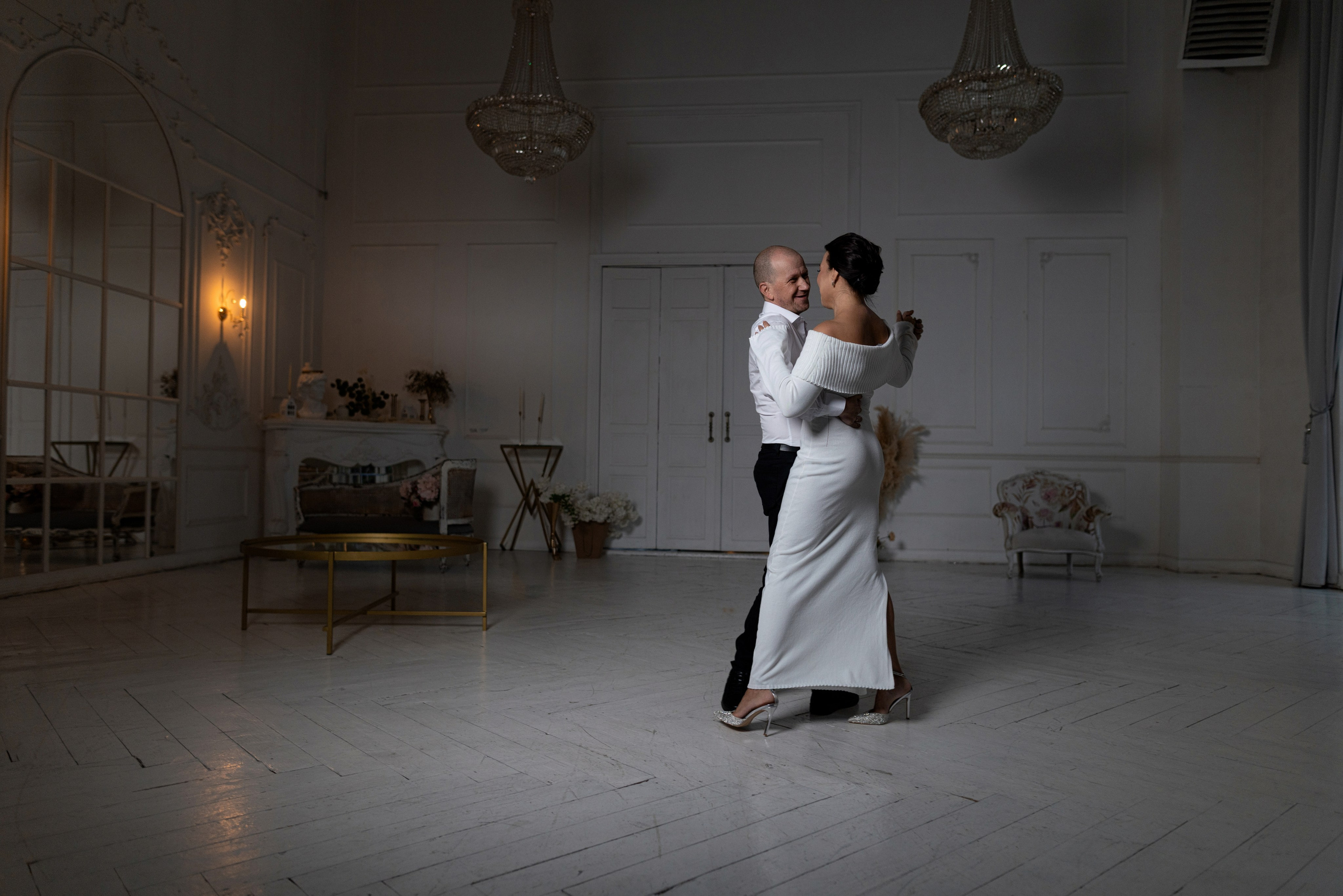 Алексей и Евгения. Свадебная прогулка в позднем октябре. Дмитрий Шульгин, портретный фотограф в Воронеже