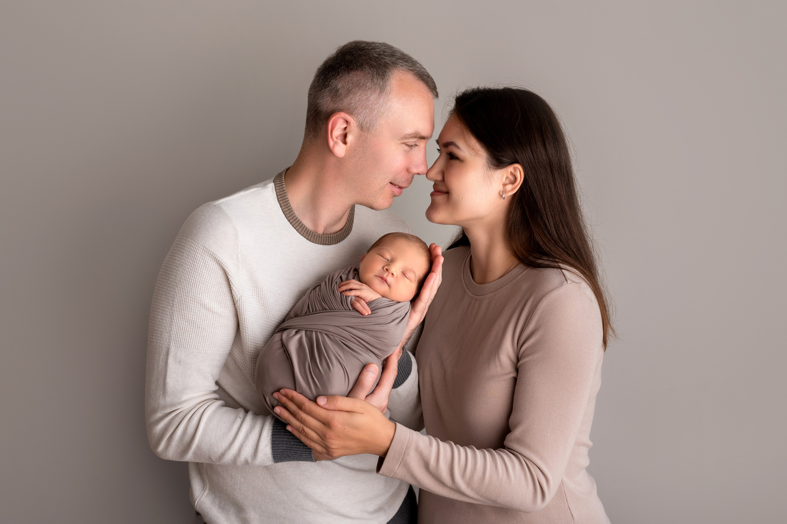 Кадры с родителями и старшими детьми. Фотограф новорожденных в Екатеринбурге Анастасия Карманова