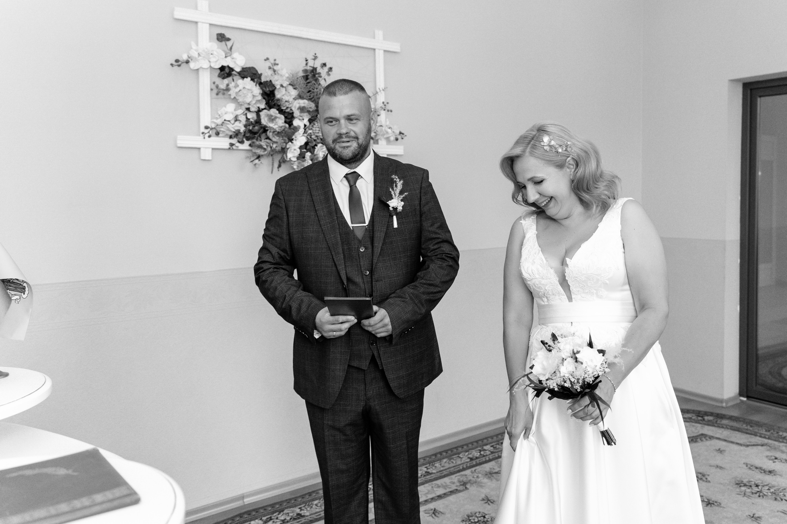 ЗАГС Партизанского района (малый зал). Ваш семейный фотограф в Минске — Вика Трегубова