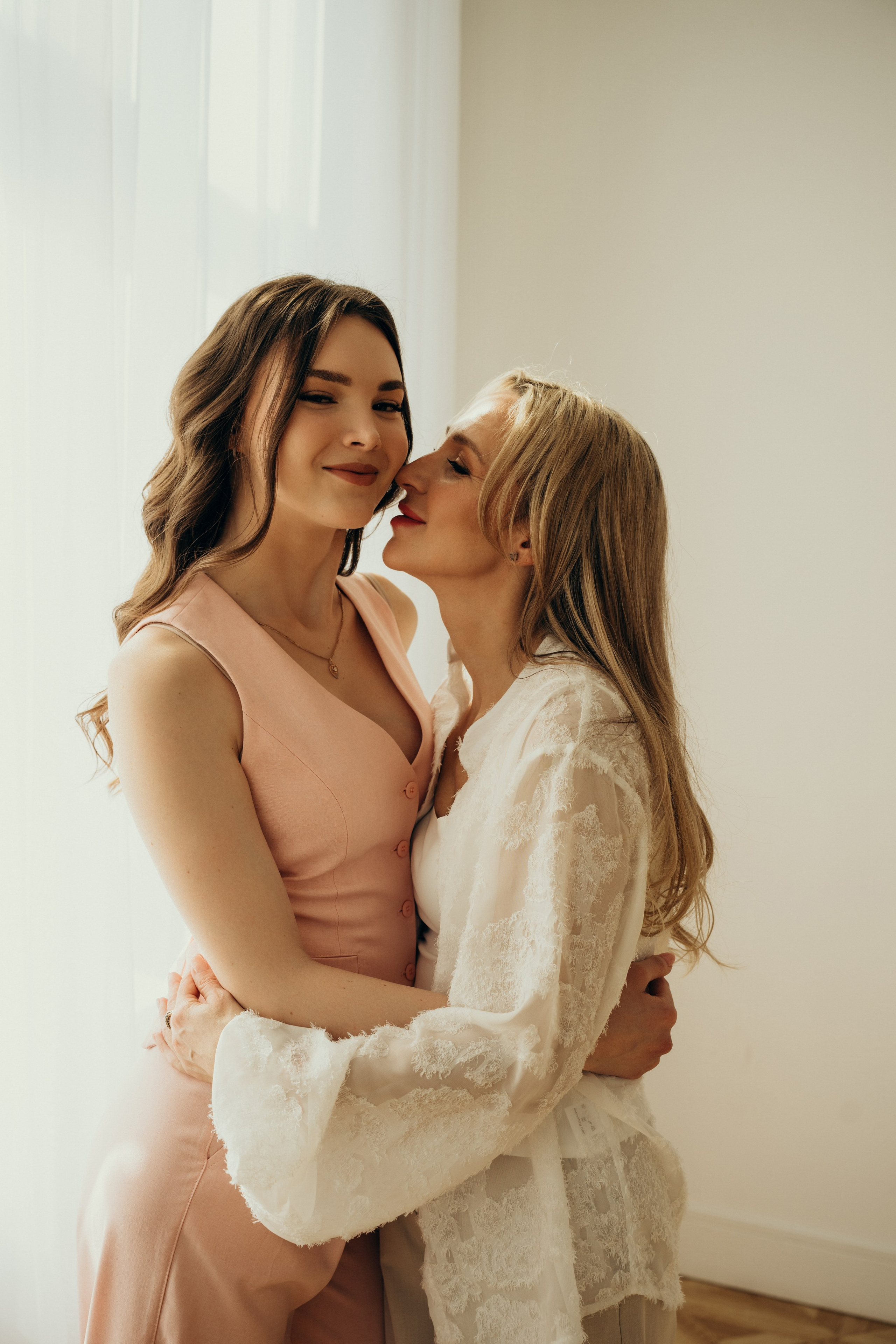 Юлия и Маша