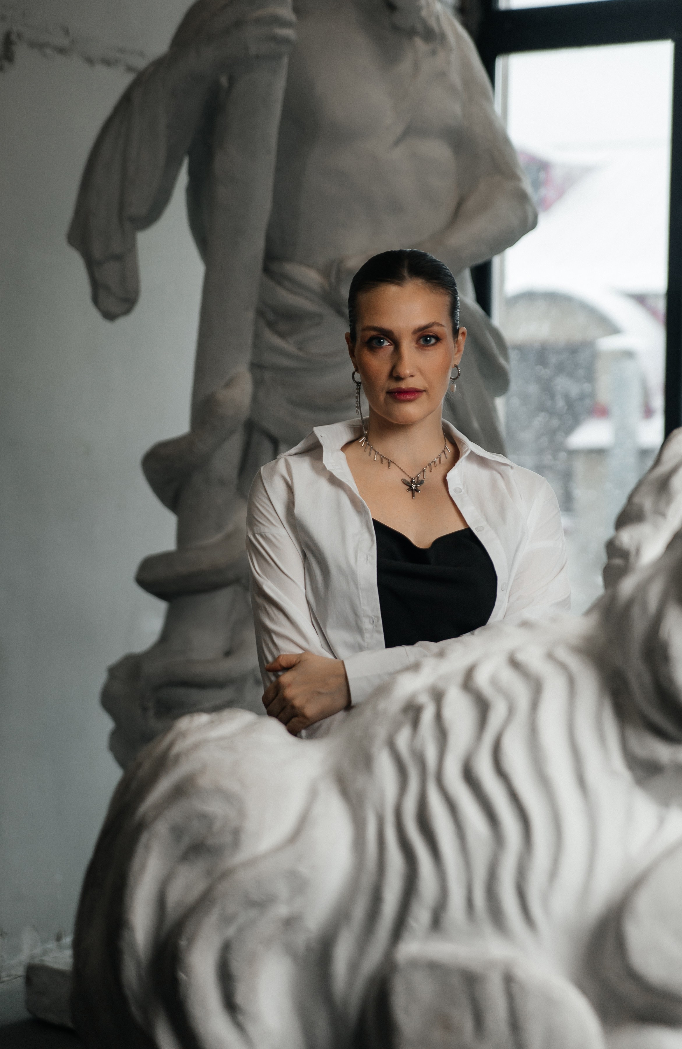 Ольга и Скульптуры. Семейный фотограф, свадебный фотограф, женский портрет в Санкт-Петербу