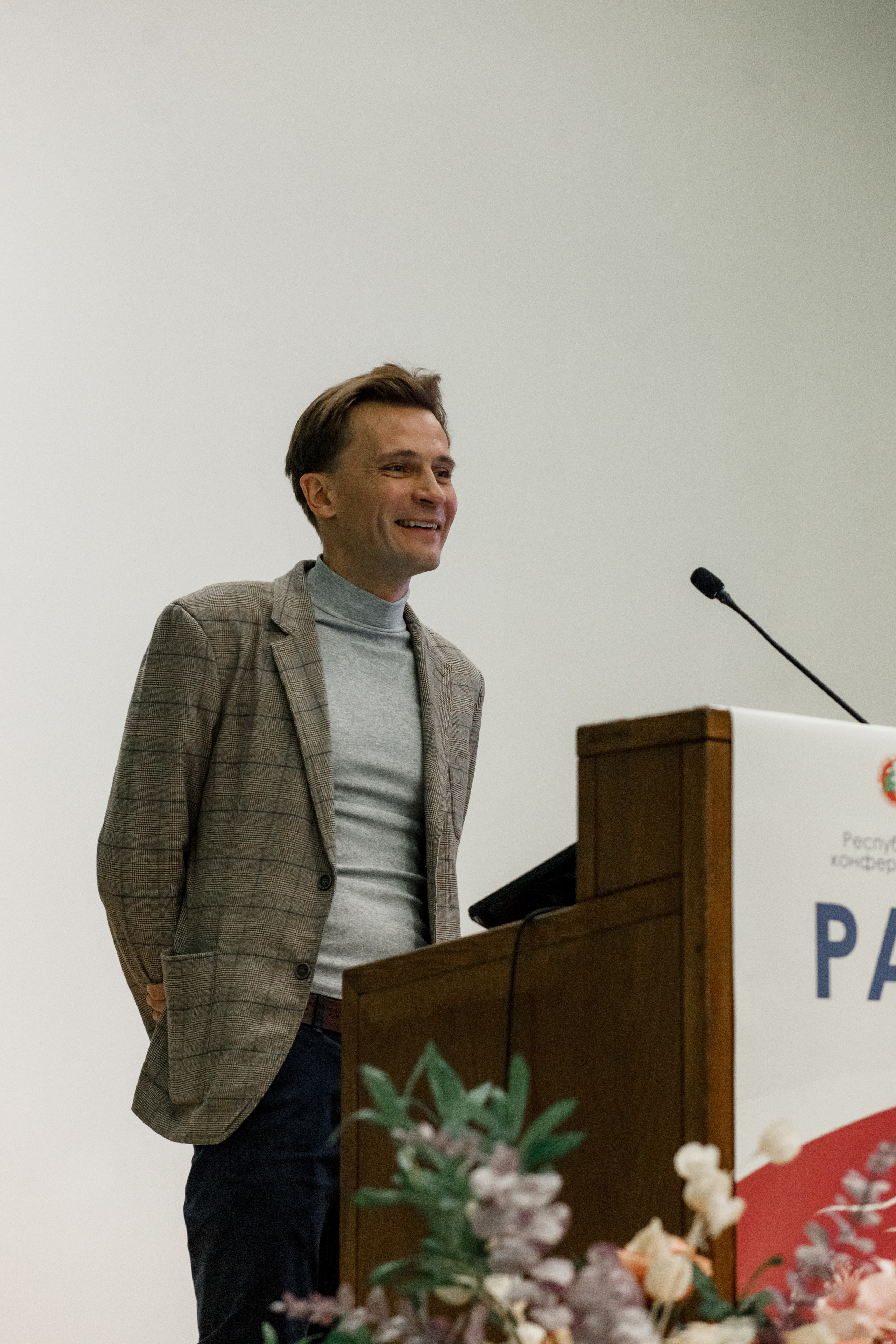 Репортажная фотосессия на медицинской конференции. КОНТЕНТ ФОТОГРАФ