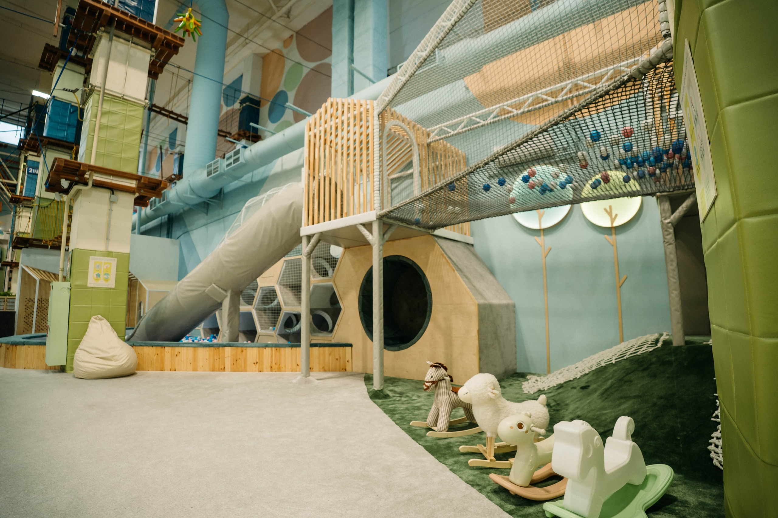 Интерьерная съемка для Мегалэд. Видеограф и Фотограф в Челябинске Ксения и Владимир Рюмины