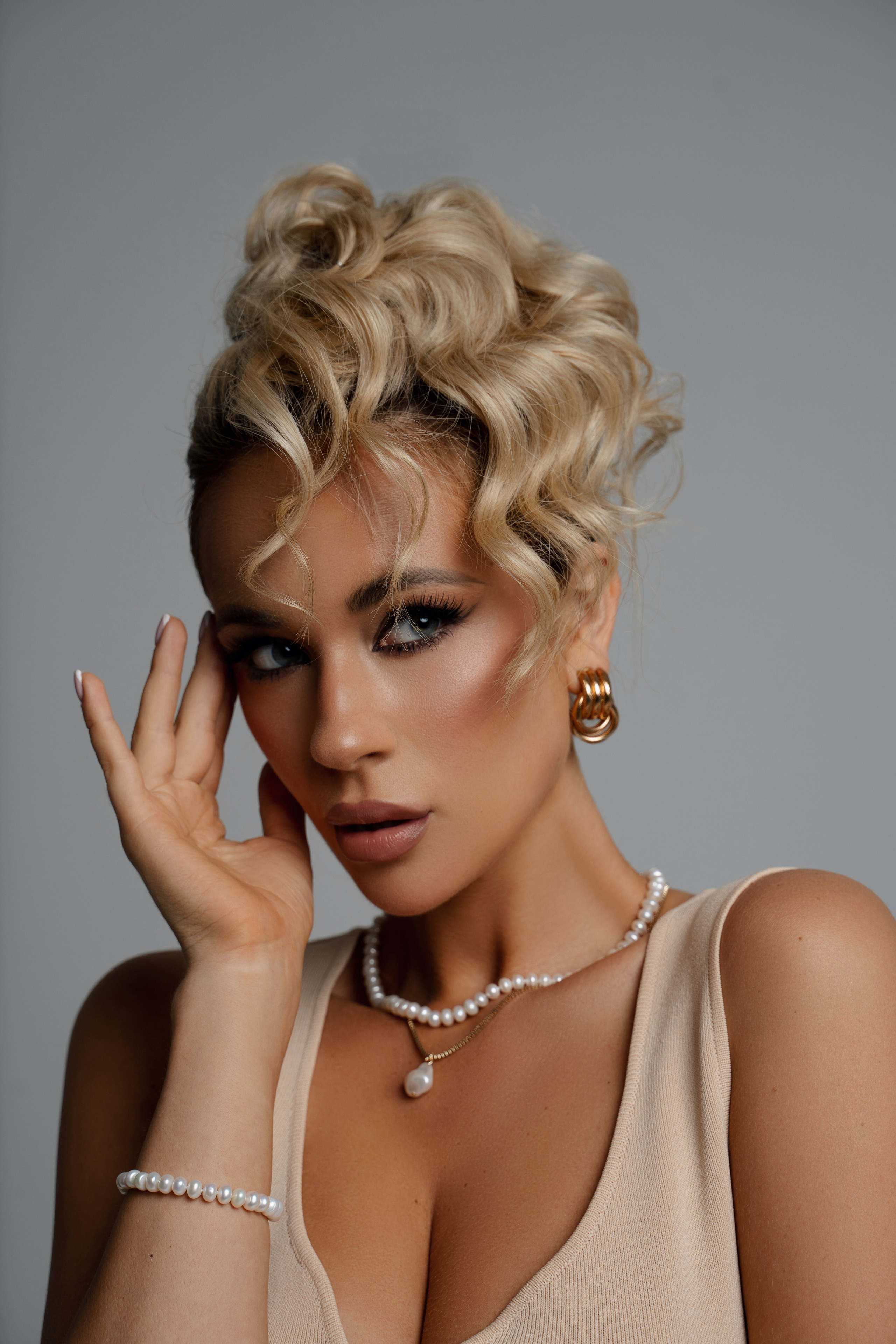 Yana Keru. Главная