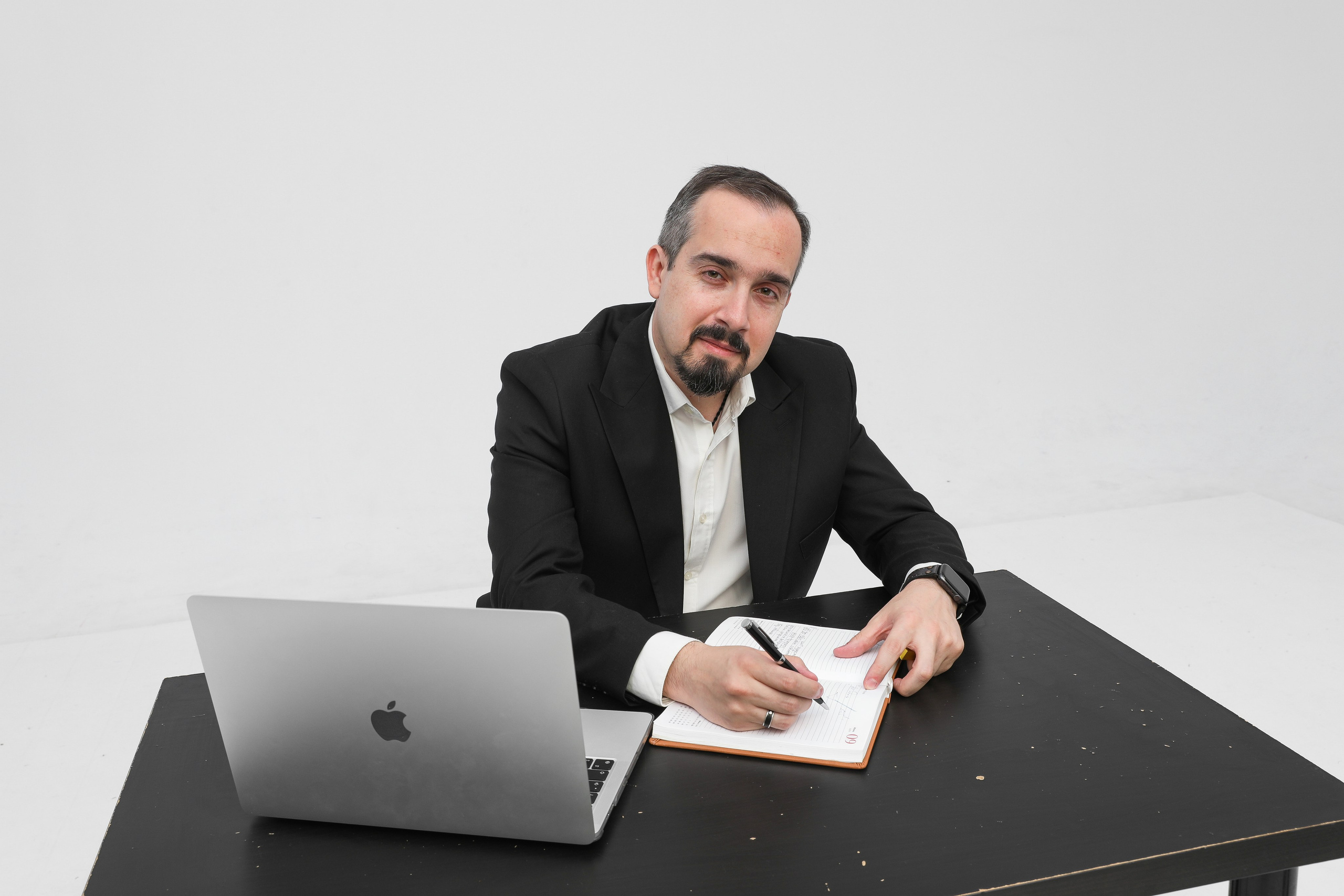 Федеральная компания GLEBOVA GLOBAL. Photographer Viktoriya Markushina «My world throug»