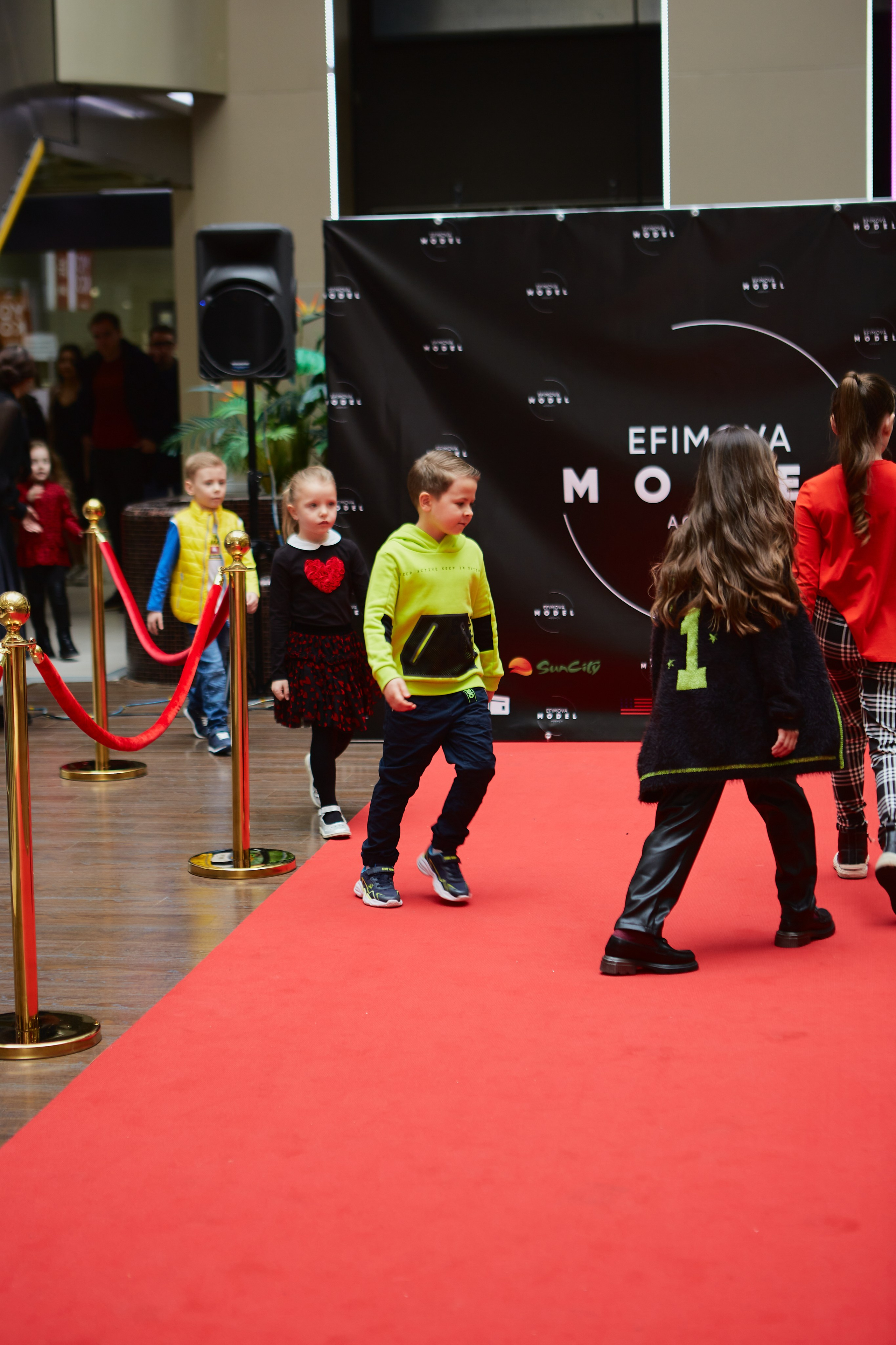 FASHION SHOW ТЦ Sun City. Efimova Model Agency