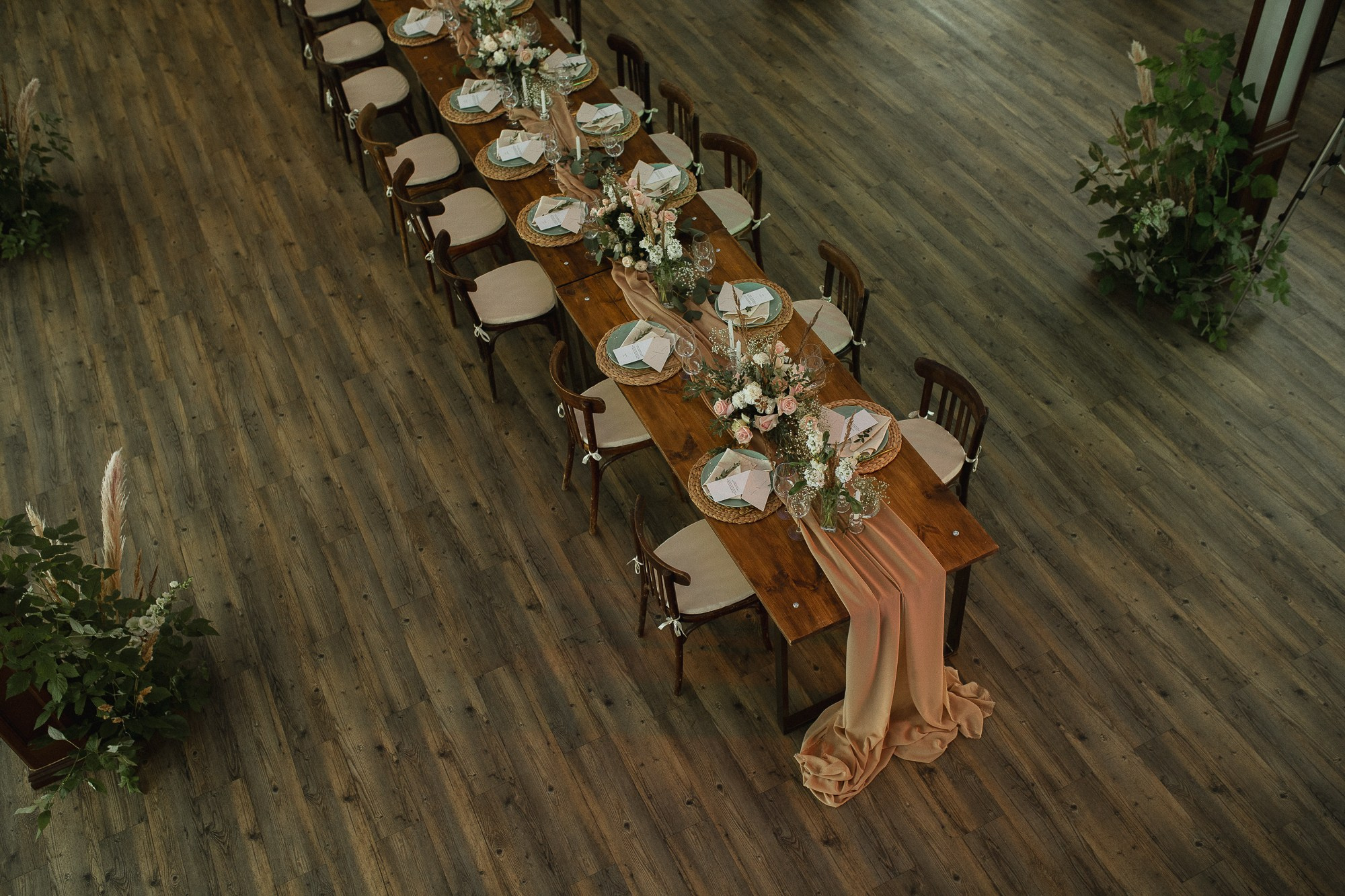 За окном был дождь. Свадебный фотограф Ярославль, Рыбинск