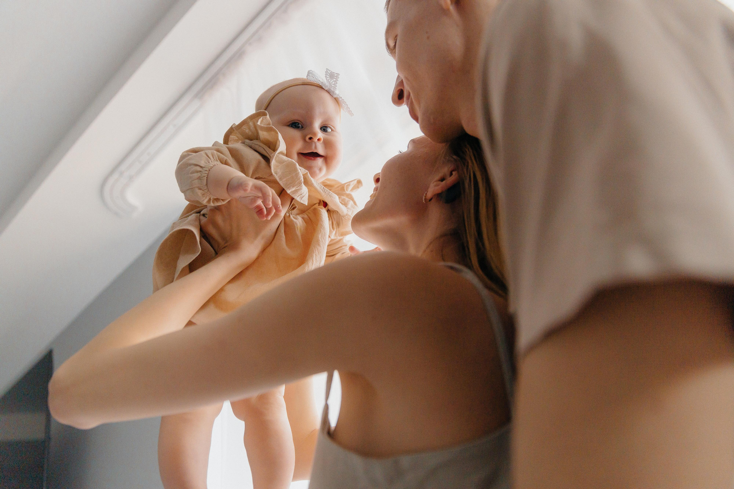 Сладкой булочке полгода. Свадебный и семейный фотограф Ворожейкин Олег. Фотографирую во Владиво
