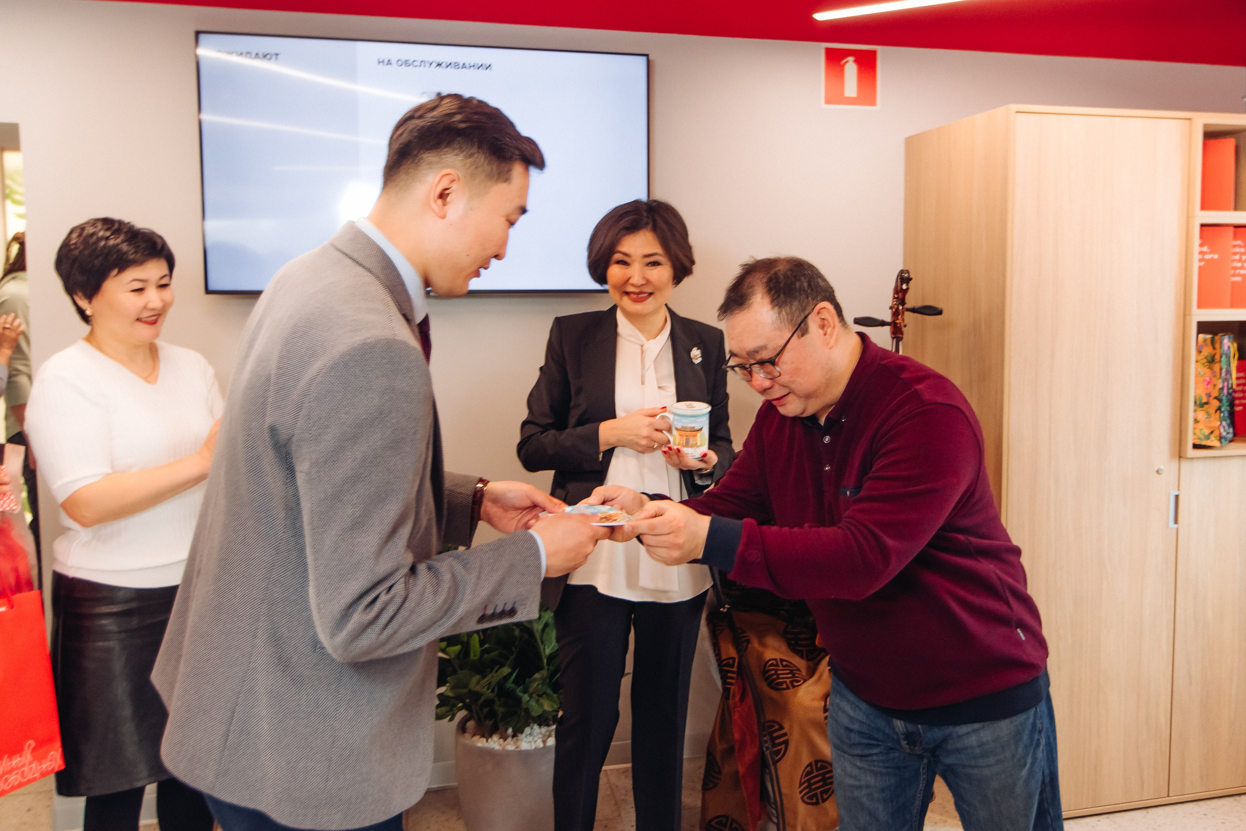 Открытие офиса Алфа банк. Свадебный и семейный фотограф в Улан-Удэ