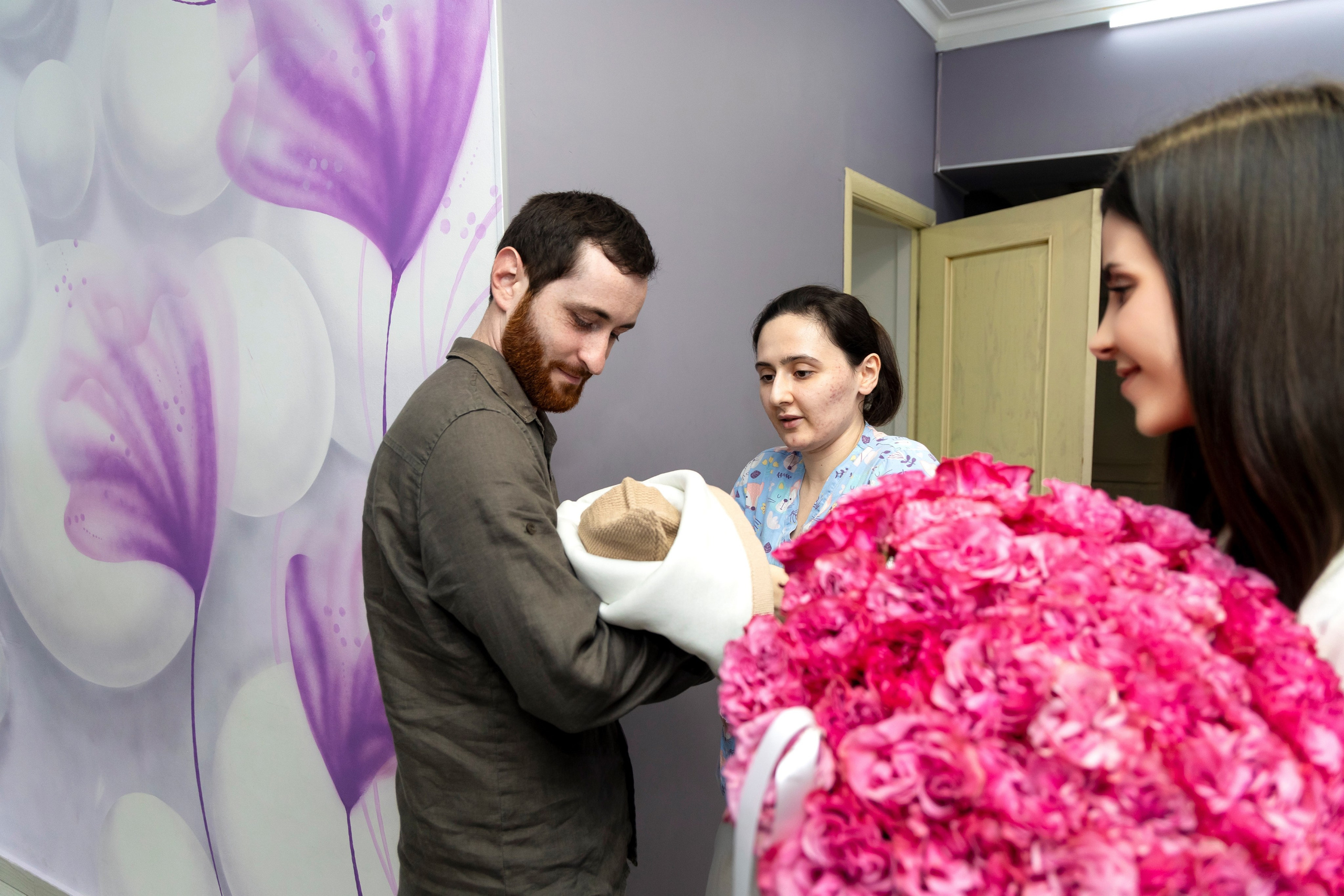 Выписки из роддома. Свадебный и семейный фотограф в Каспийске Алёна Нурмагомедова