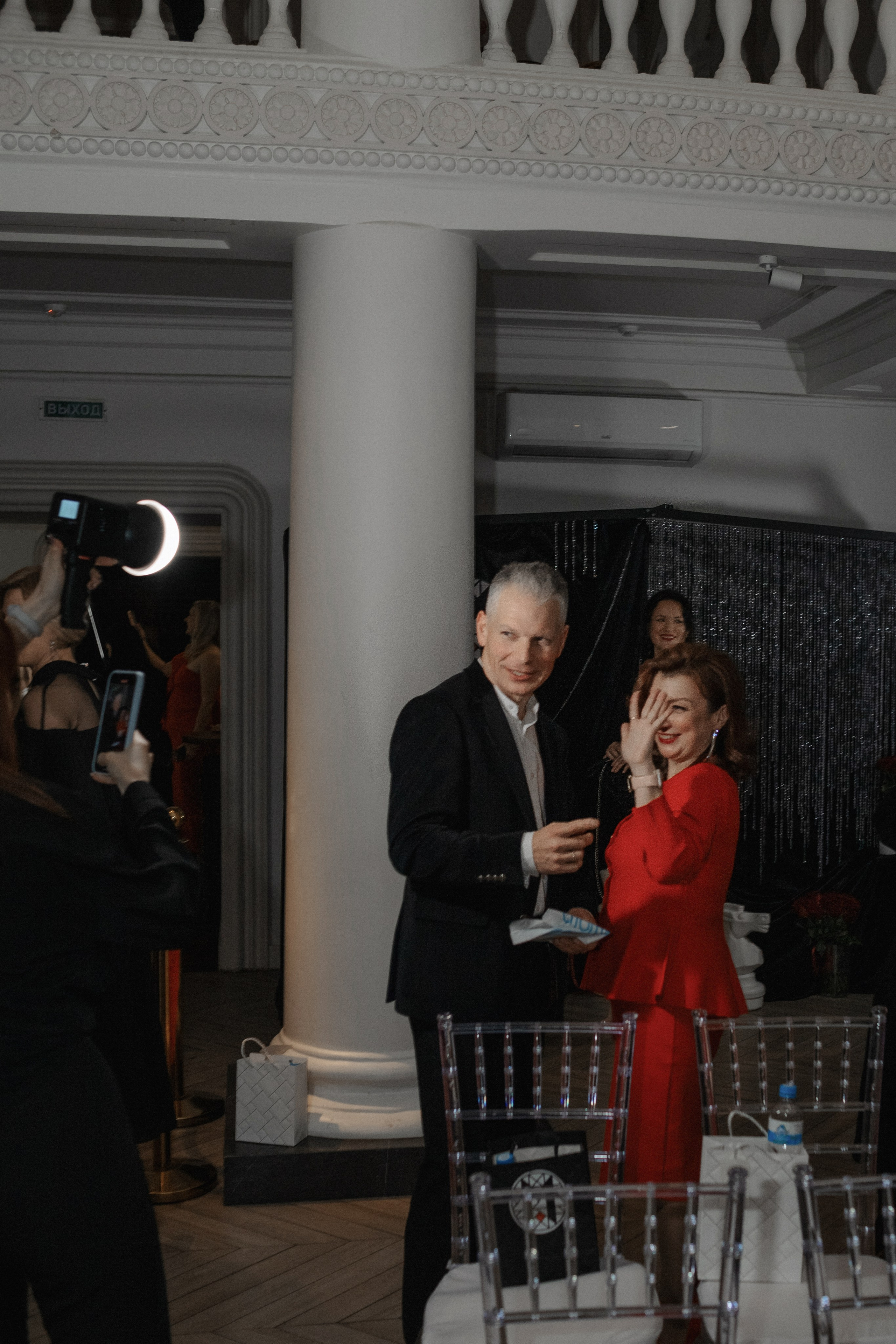 Бал-нетворкинг «Ход Королевы» от сообщества «Код Публичности» (декабрь 2025, Калининград). Женский и семейный фотограф в Калининграде Надежда Подлипинская