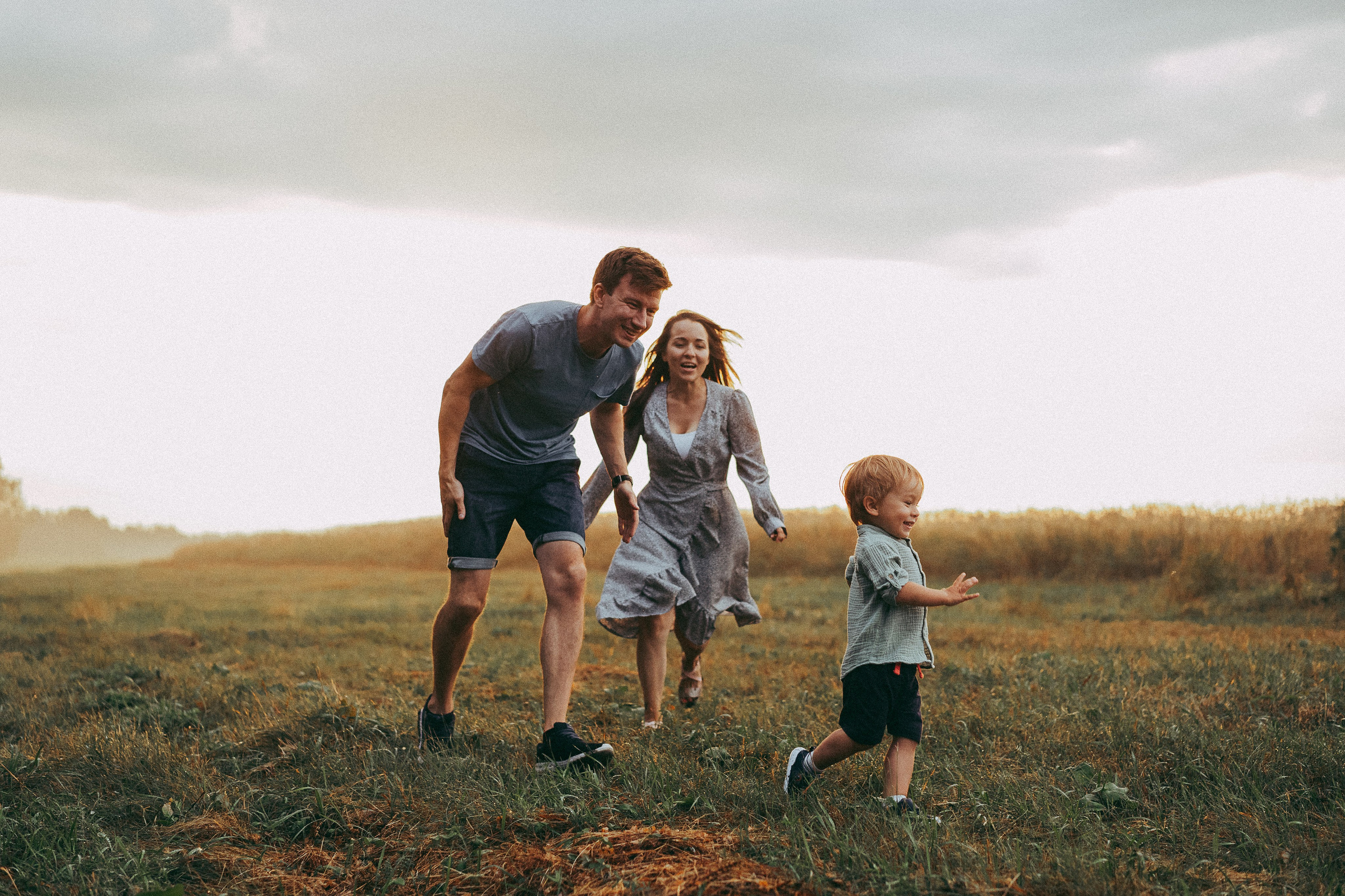 Беги, малыш, беги!. Семейный фотограф в Челябинске Волченко Ксения