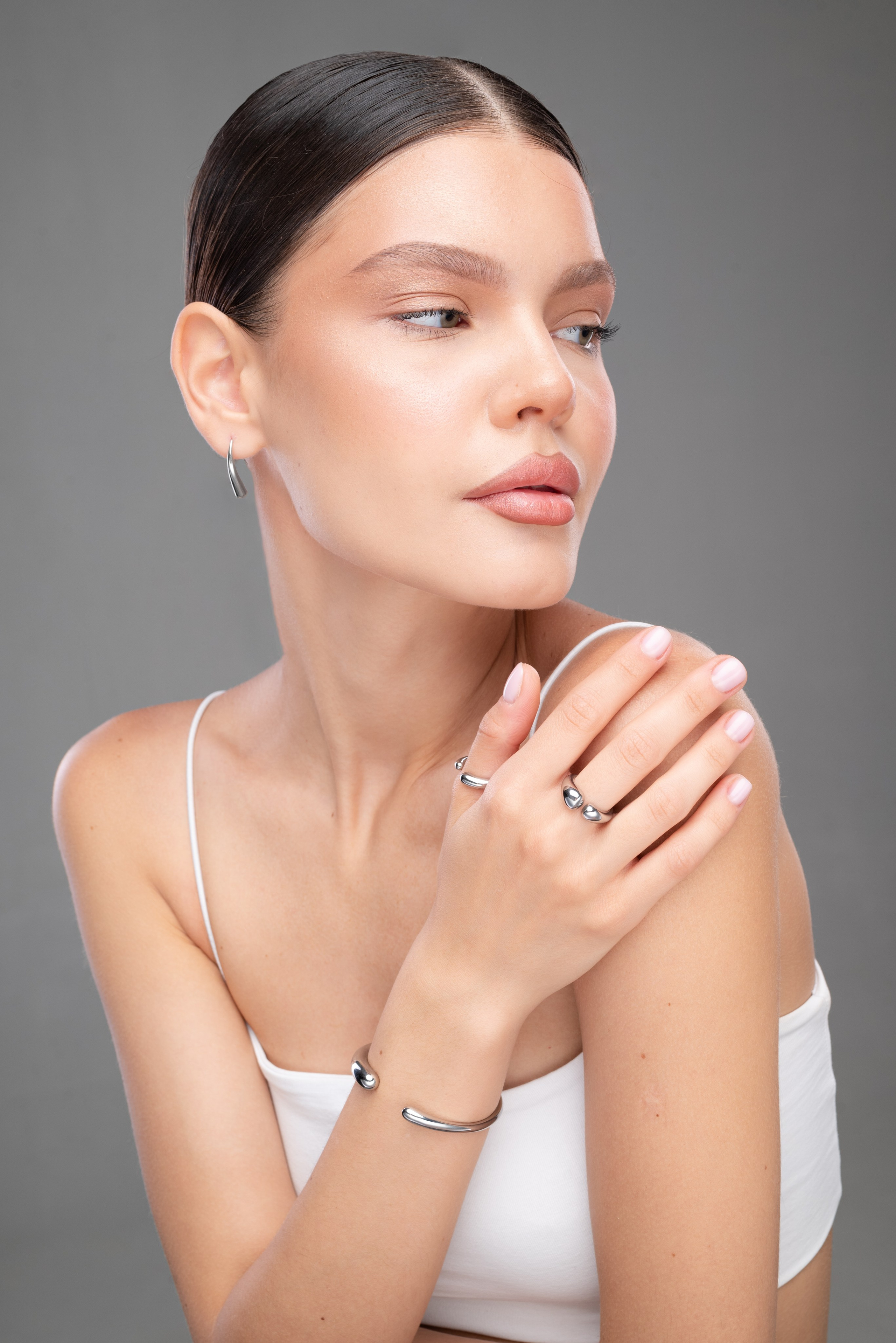 Бренд украшений. Предметный фотограф, фото для маркетплейсов Пятигорск, КМВ