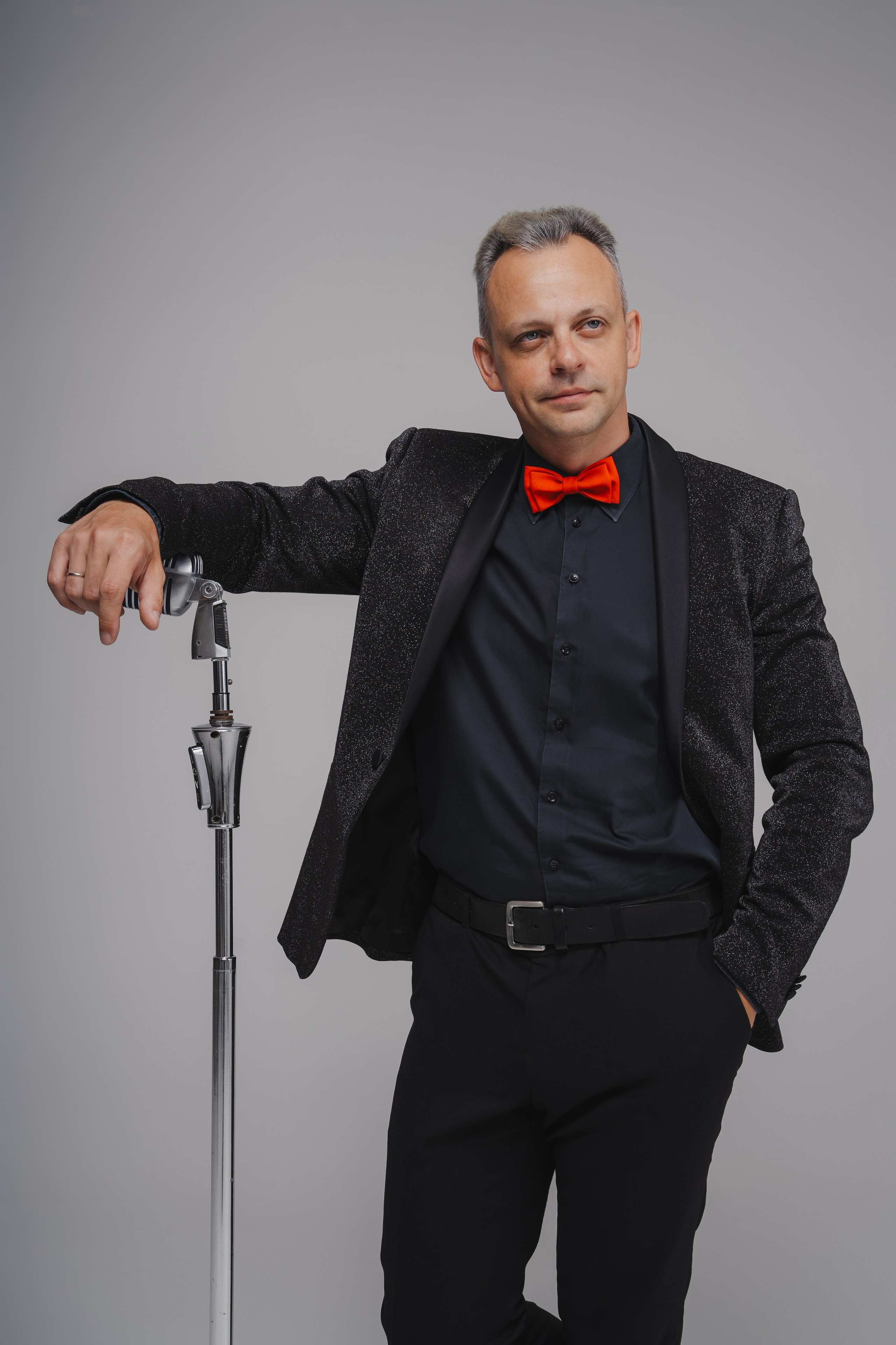 Briolin Light Orchestra. Главная