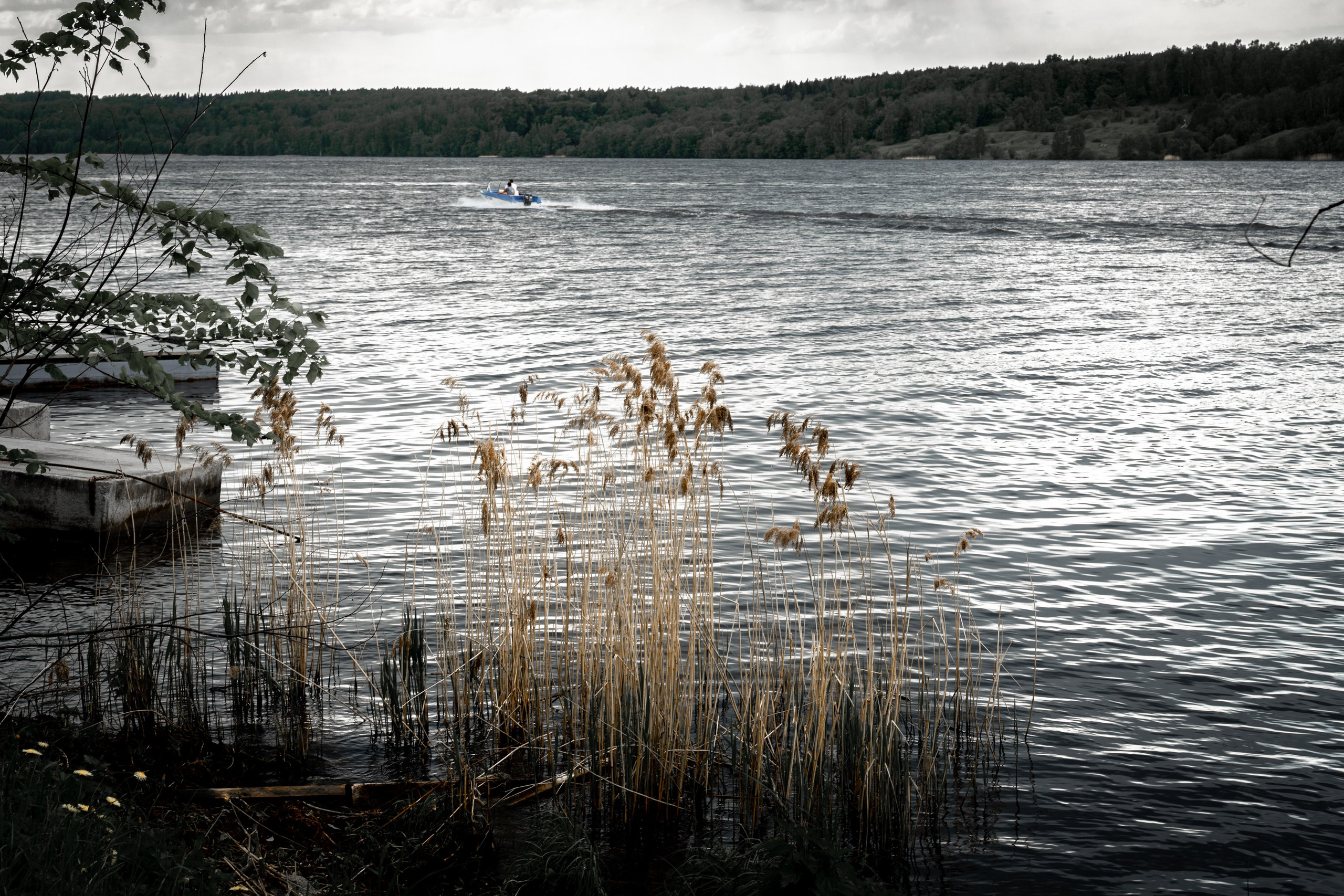 Плёс. ПОБУДЬ ЗДЕСЬ И ЦЕЛЕЕ БУДЕТ ЭТОТ МИР