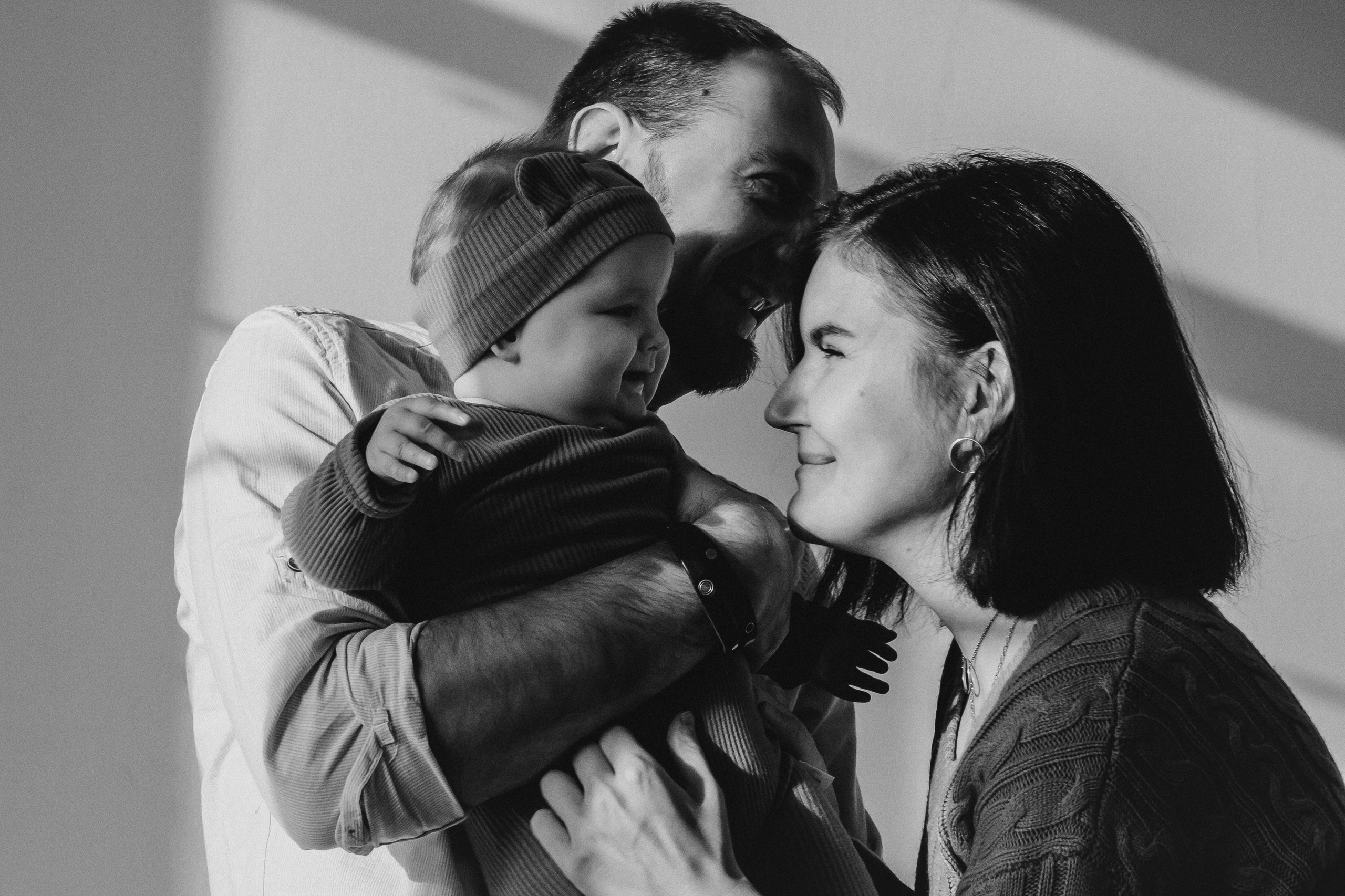 Съемка большой семьи на циклораме. Семейный фотограф в Томске Максимова Екатерина