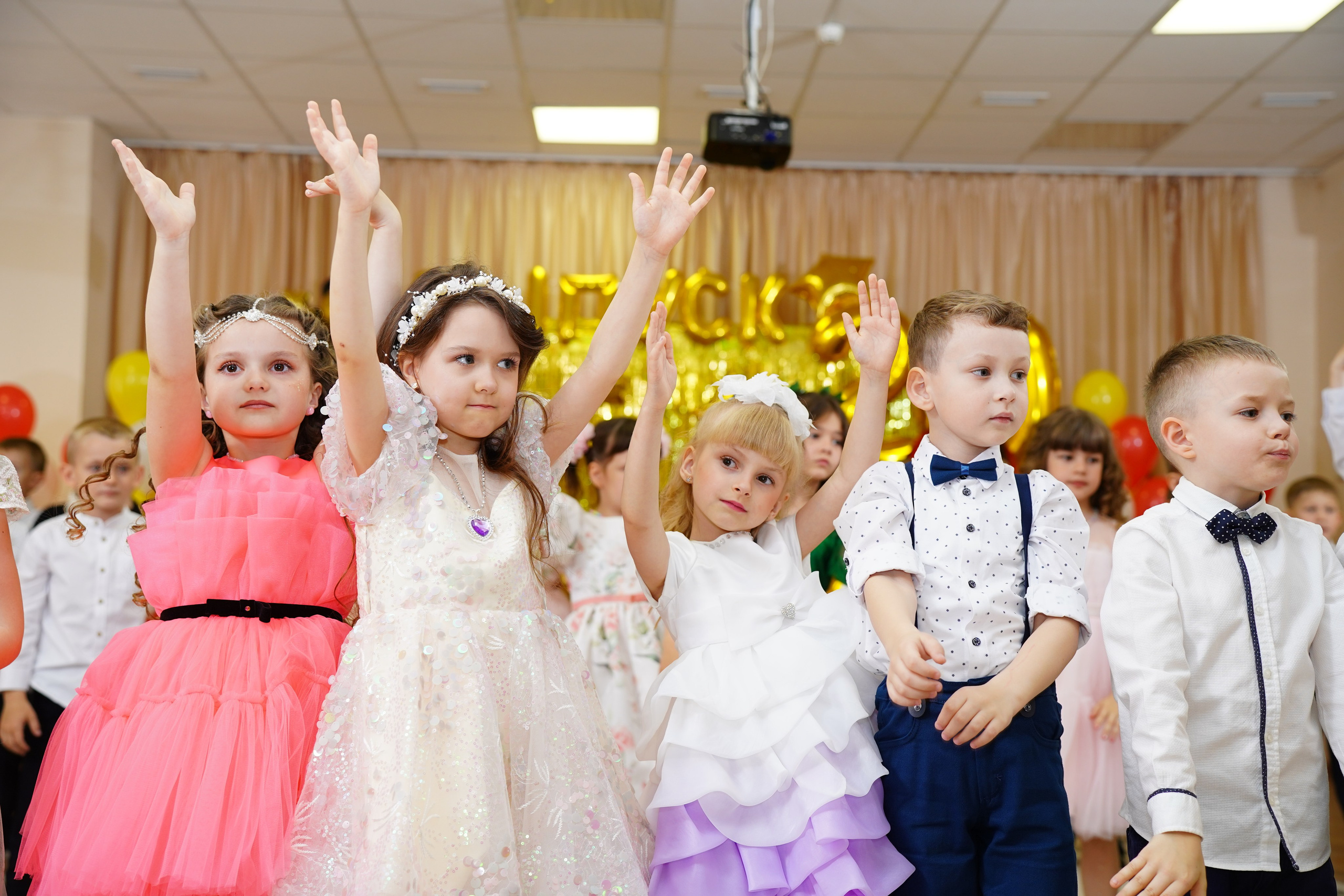 Репортажная съемка /Выпускной//. MEMENTO.Выпускные альбомы, школьные, юбилейные и другие книги. Ростов-на-Дону