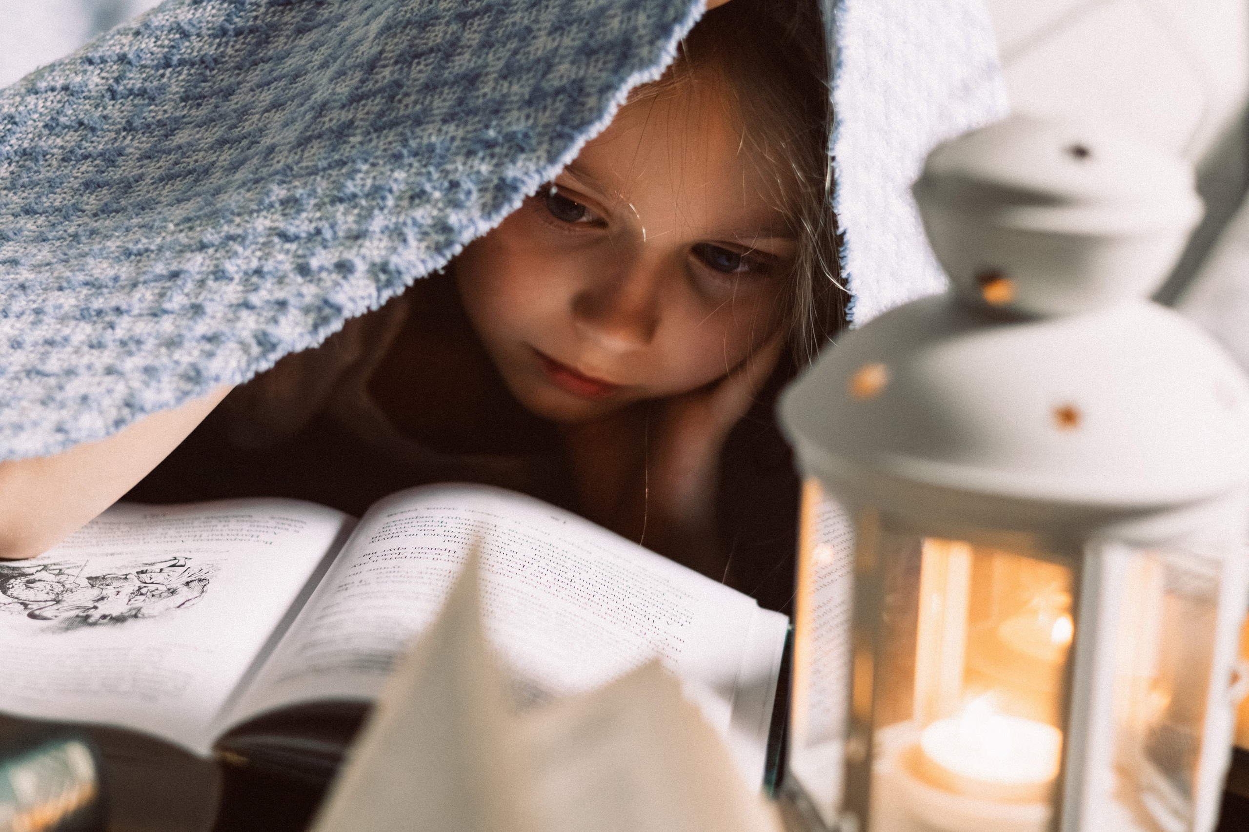 Детский портрет. «Алиса в стране чудес». Портретный фотограф в Южно-Сахалинске Каминская Юлия