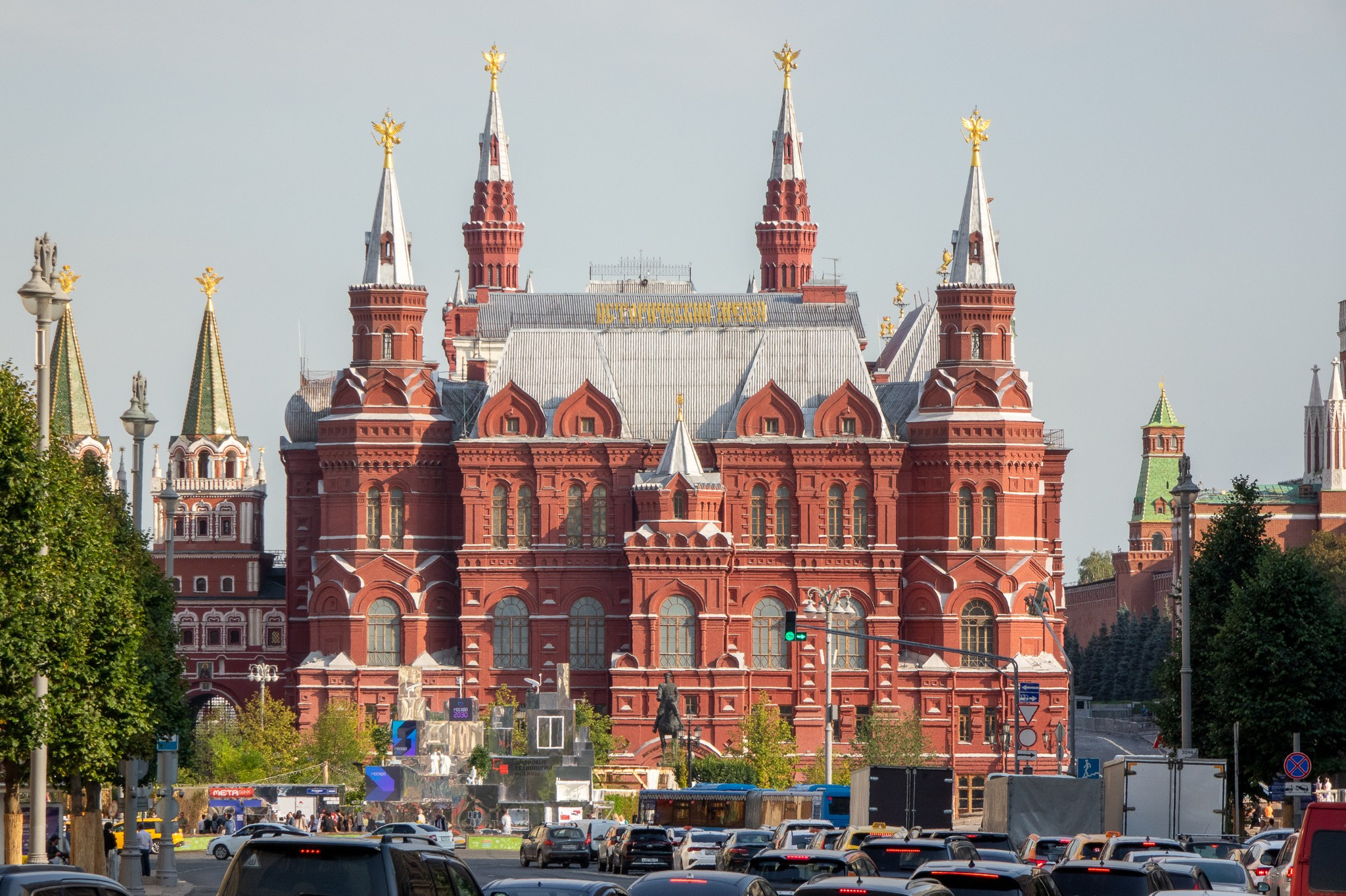 Достопримечательности Москвы. Коммерческая фотосъёмка городской среды, архитектуры и производственных объектов