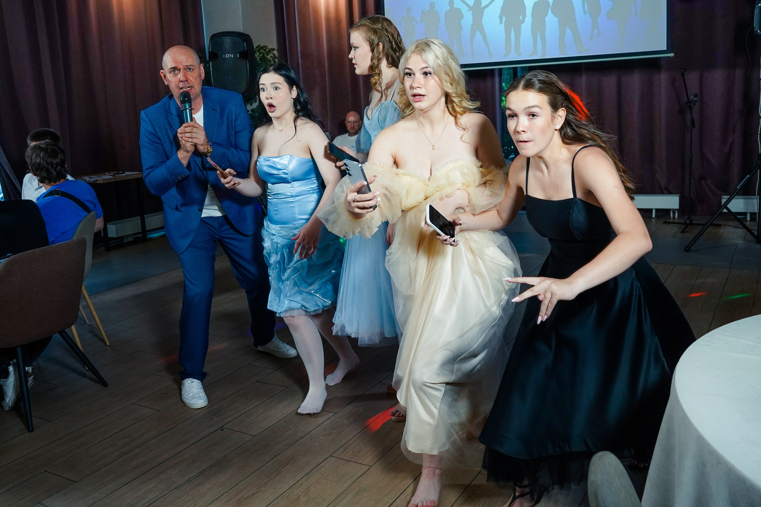 Выпускной вечер, гимназия № 40, 9 класс. Семейный и портретный фотограф в Екатеринбурге Анна Лобанова