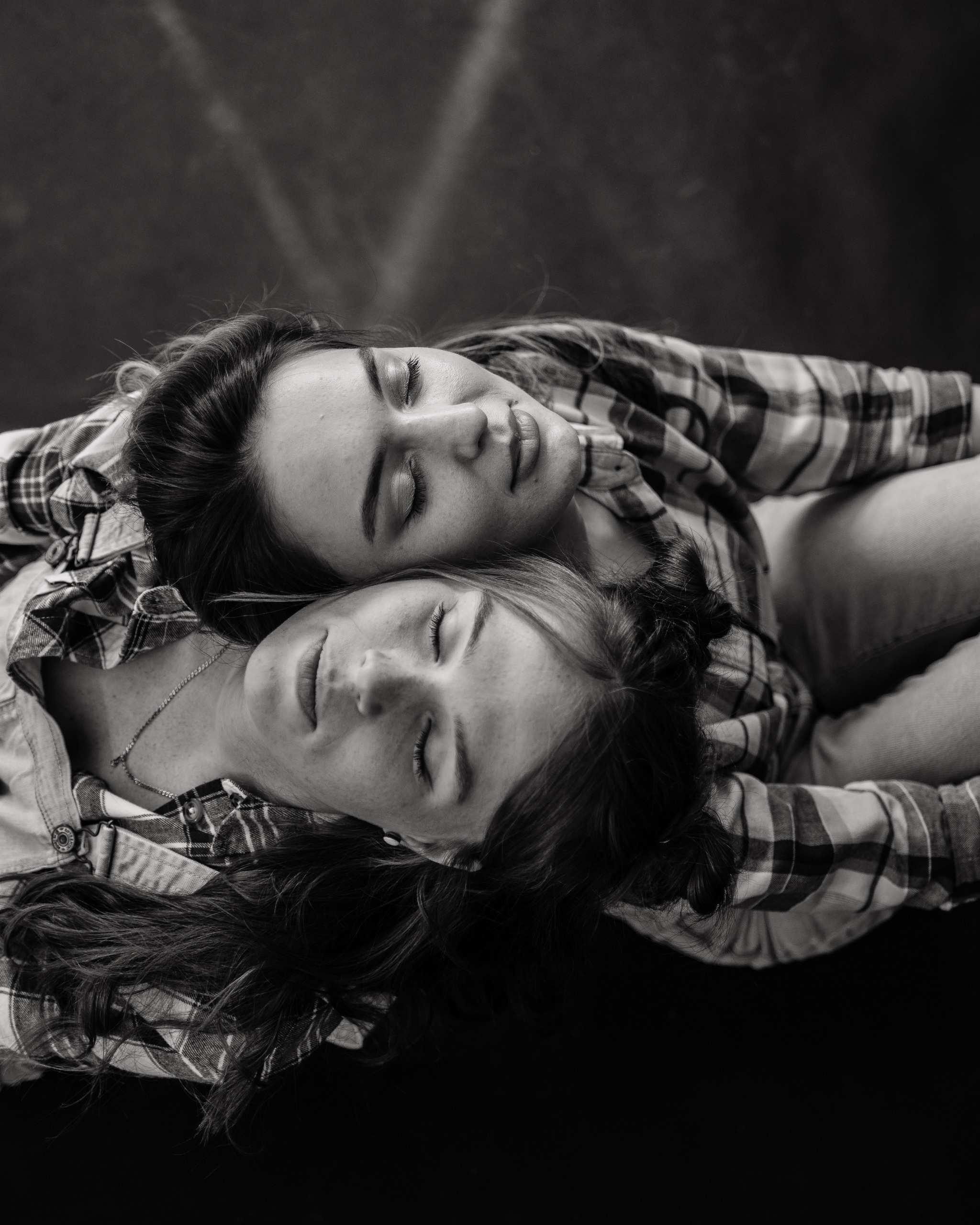 Даша и Ира. Свадебный и семейный фотограф в городе Смоленске