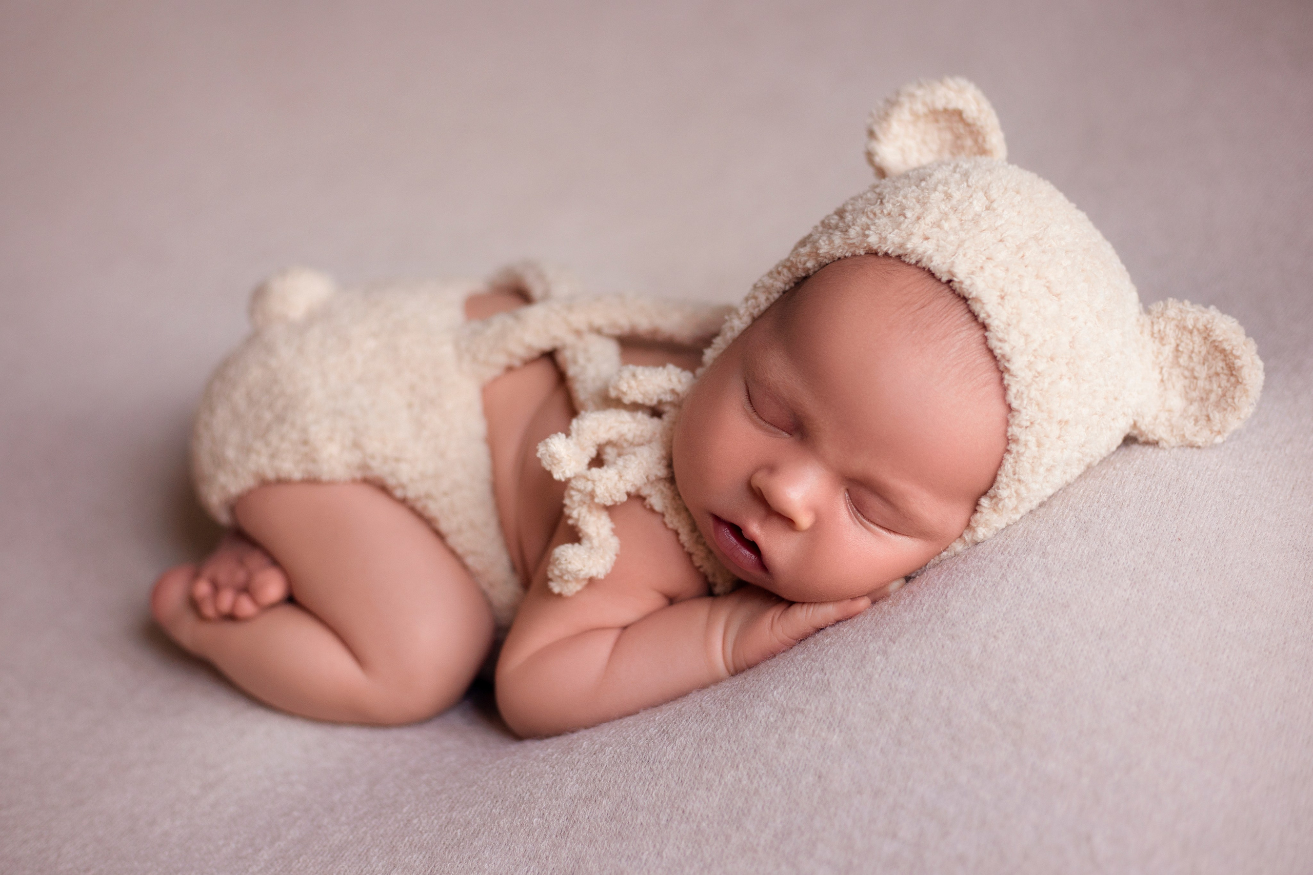 Новорождённые. Фотограф беременных и новорождённых в Краснодаре