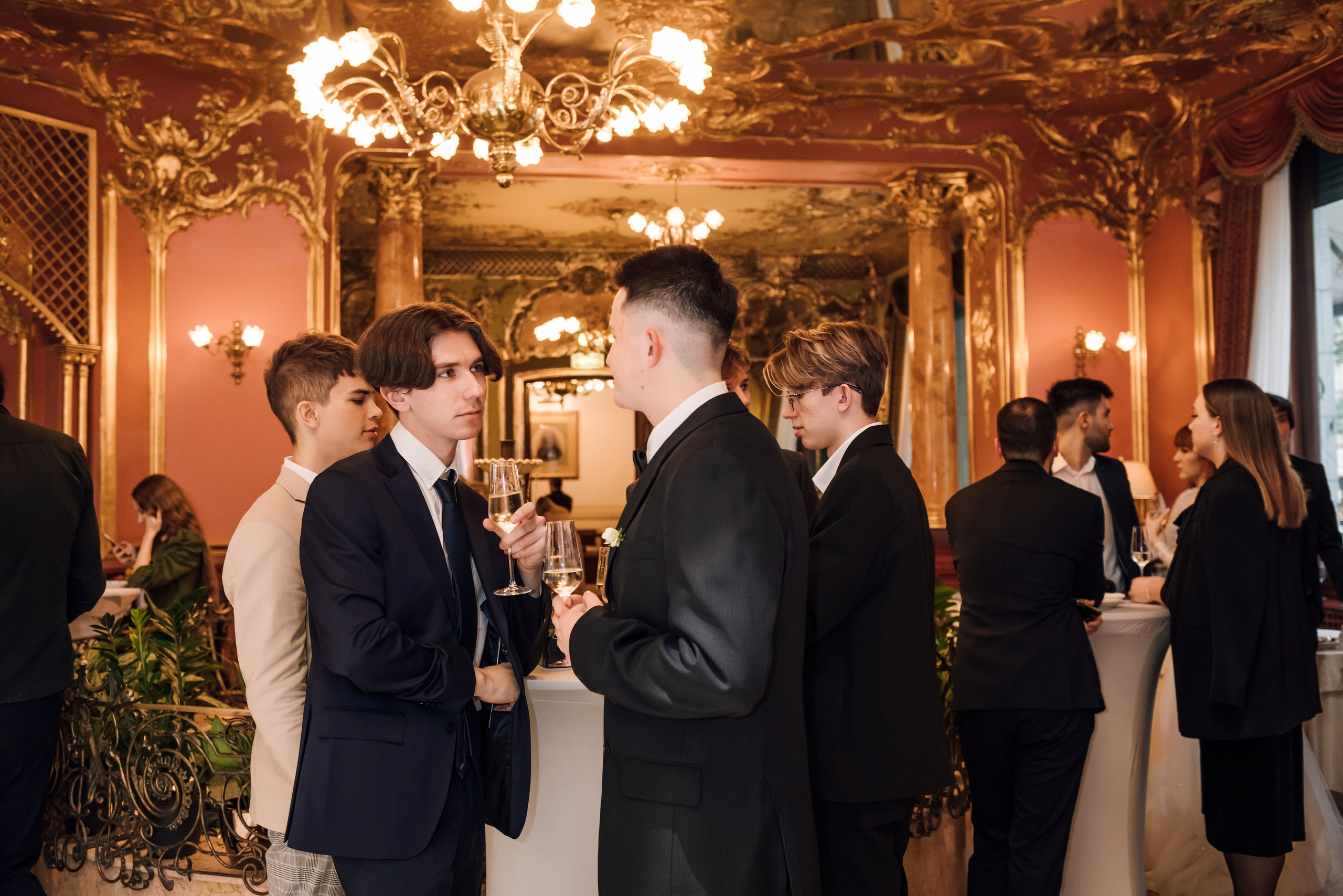 Николай и Дарина, Savoy. Свадебный и семейный фотограф в Москве Евгения Лисина