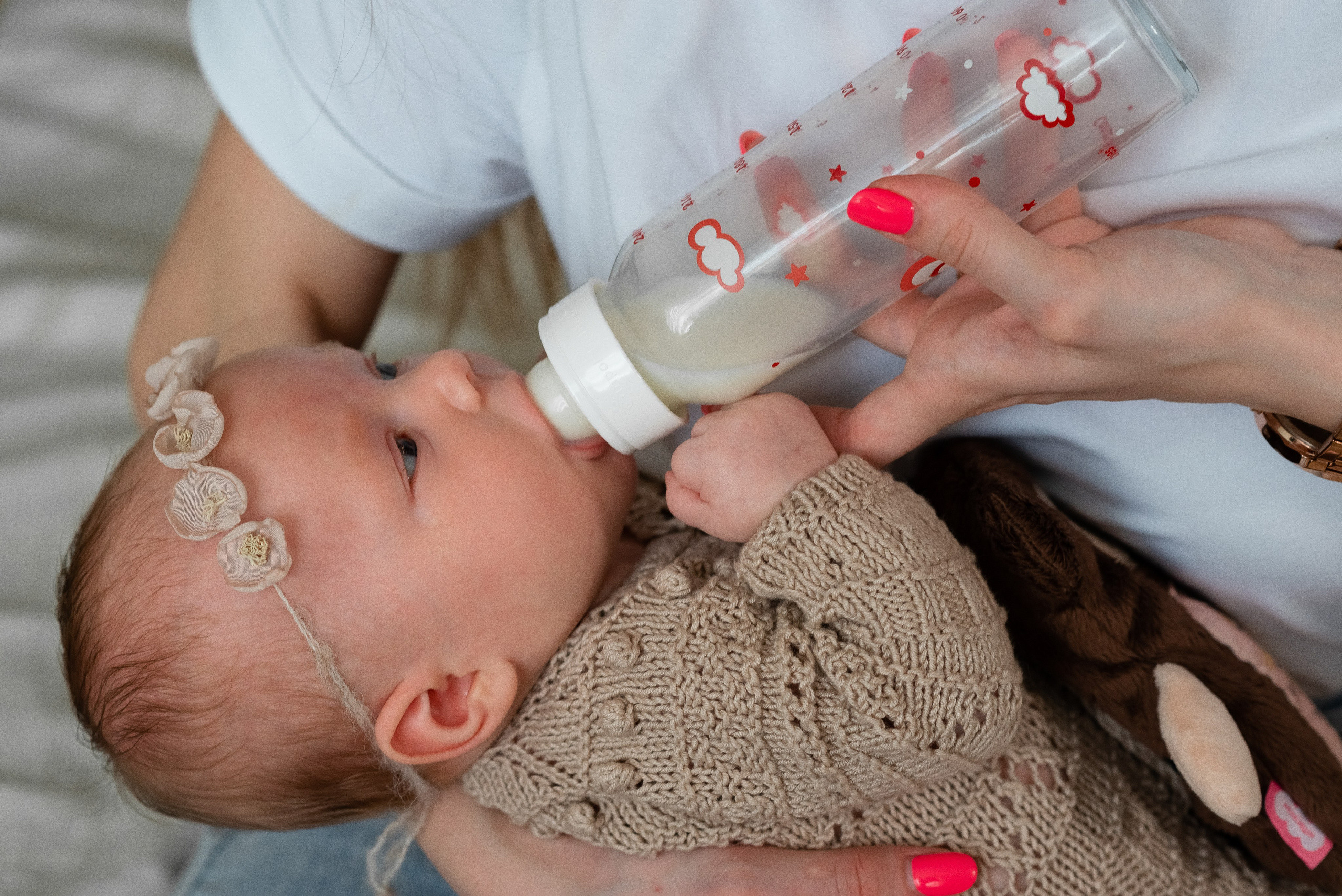 Маленькая Машенька. Семейный фотограф на выписку из роддома и крещение Минск Настя Гришук