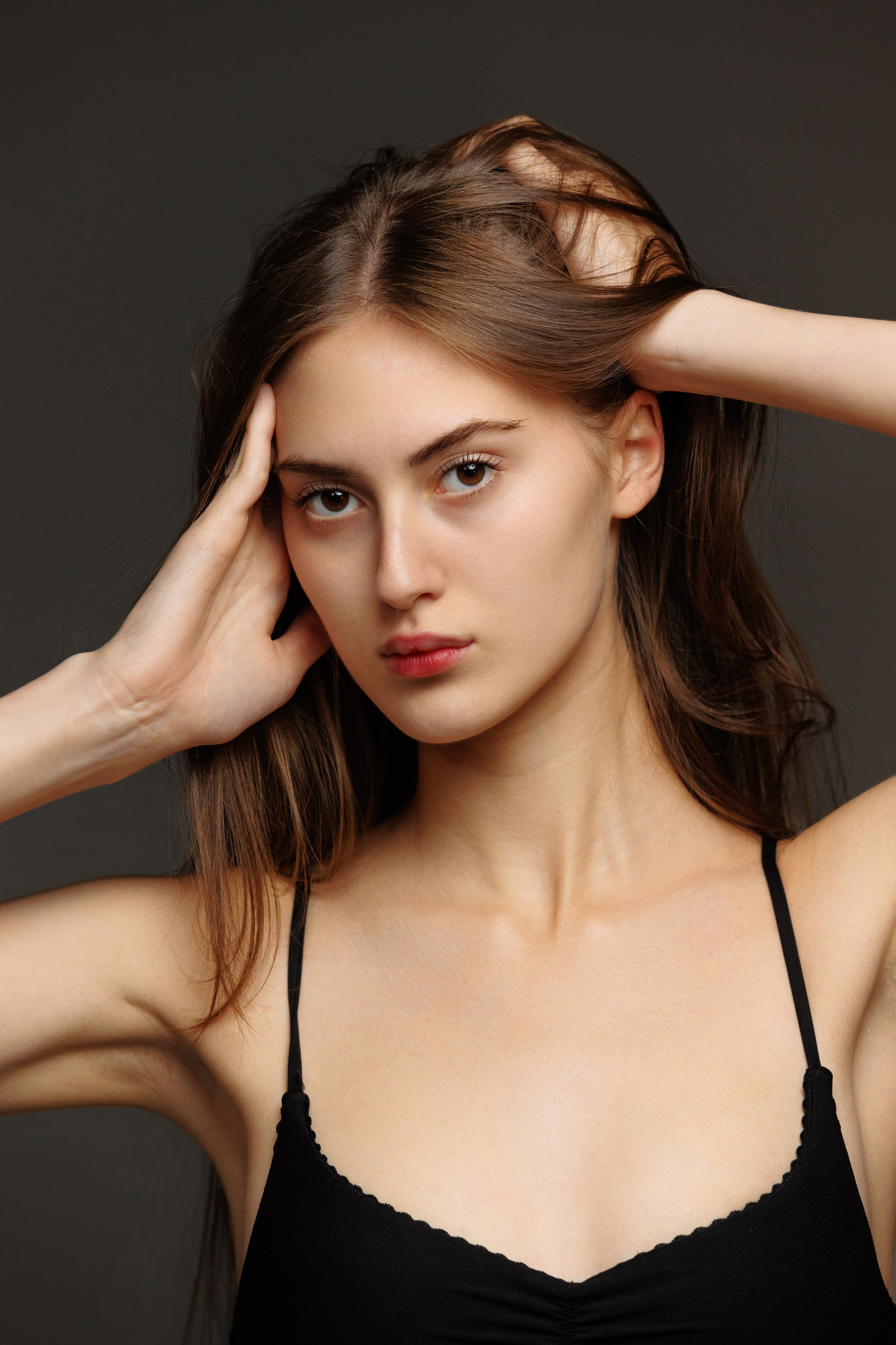 Fashion Photoshoot in Dubai — Professional Studio Photography. Evgen Yatsenko — Photographer in Dubai