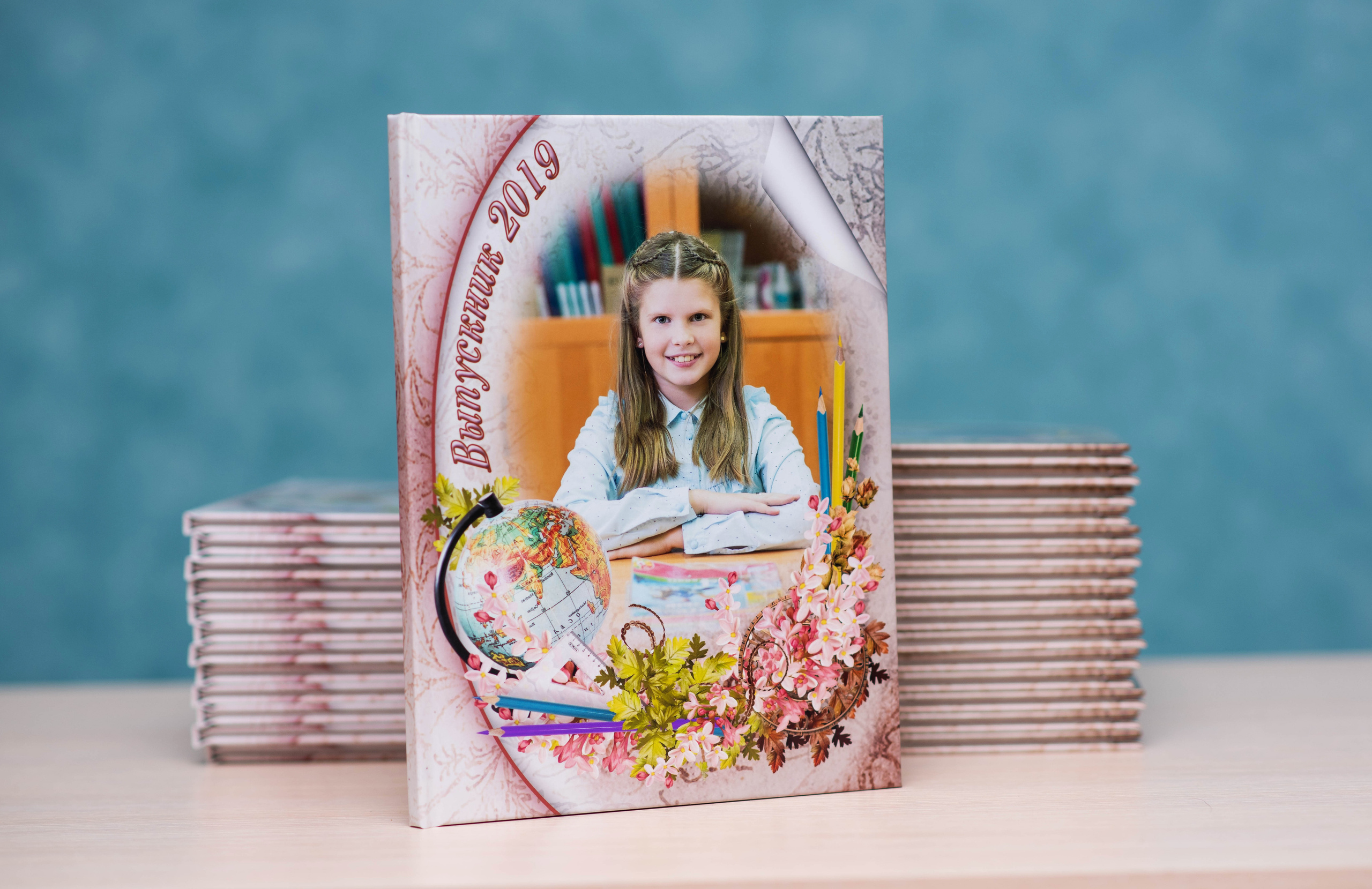 Альбом на 5 разворотов. Выпускные альбомы в Подольске Москве и МО