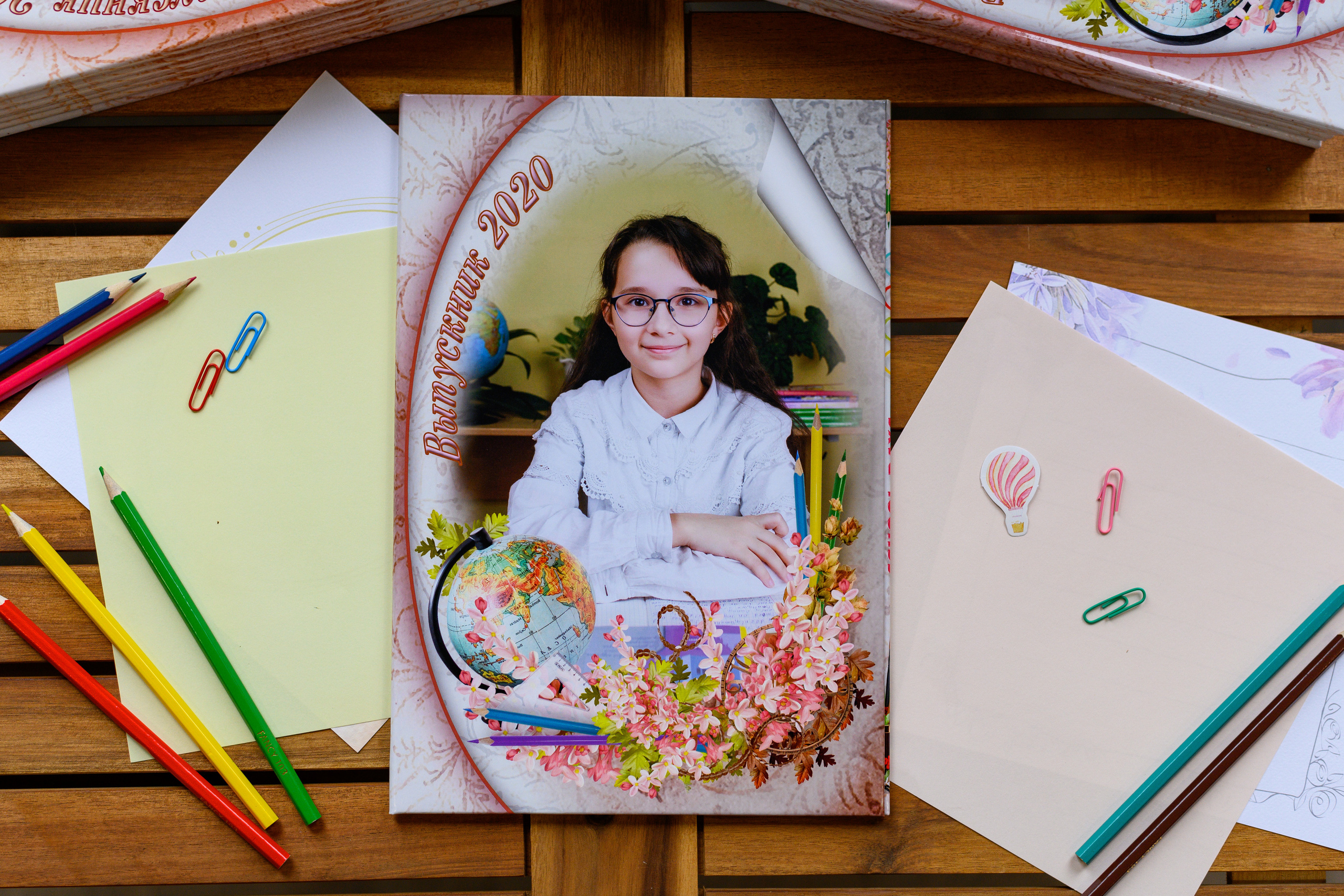 Трюмо. Выпускные альбомы в Подольске Москве и МО