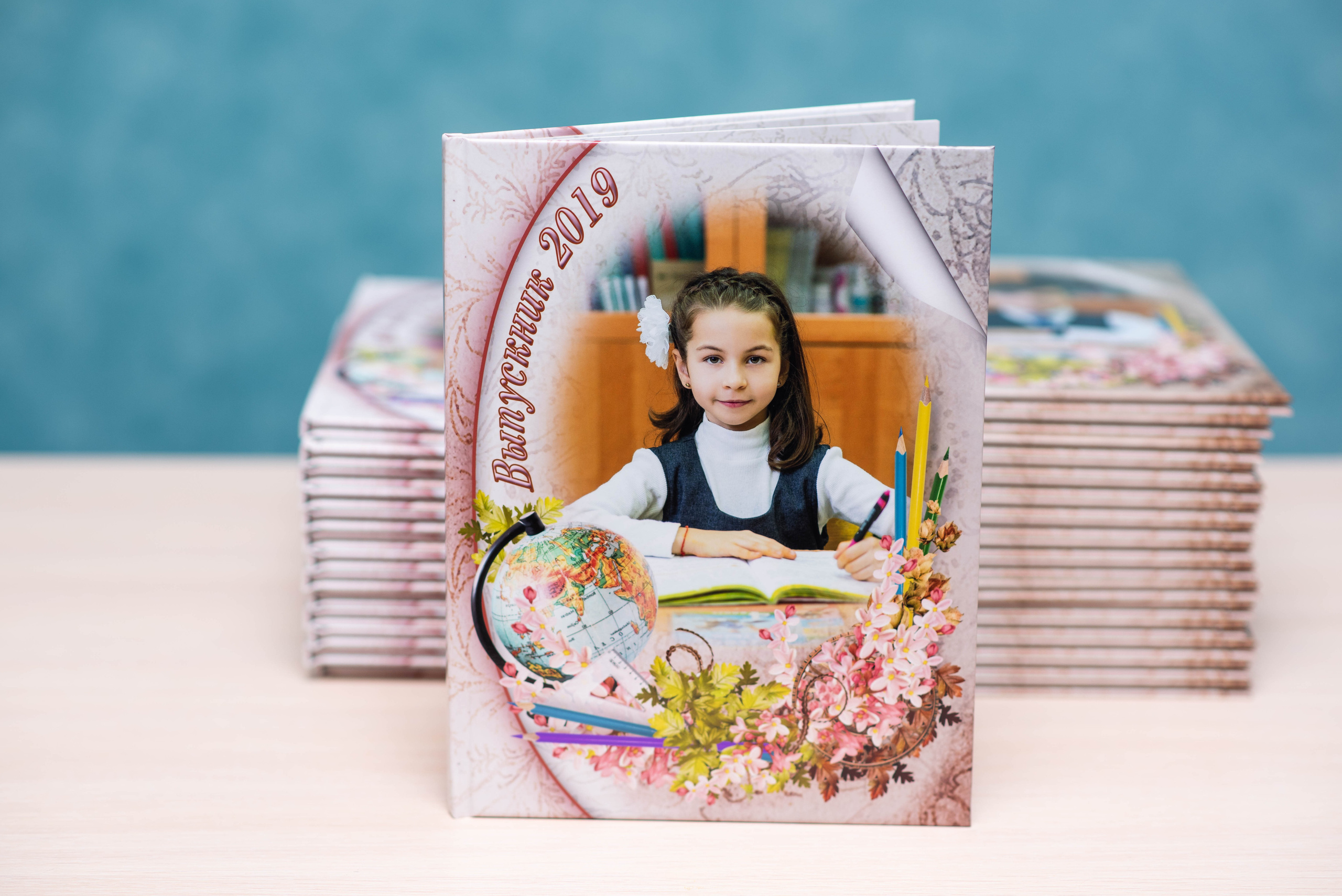 Альбом на 5 разворотов. Выпускные альбомы в Подольске Москве и МО