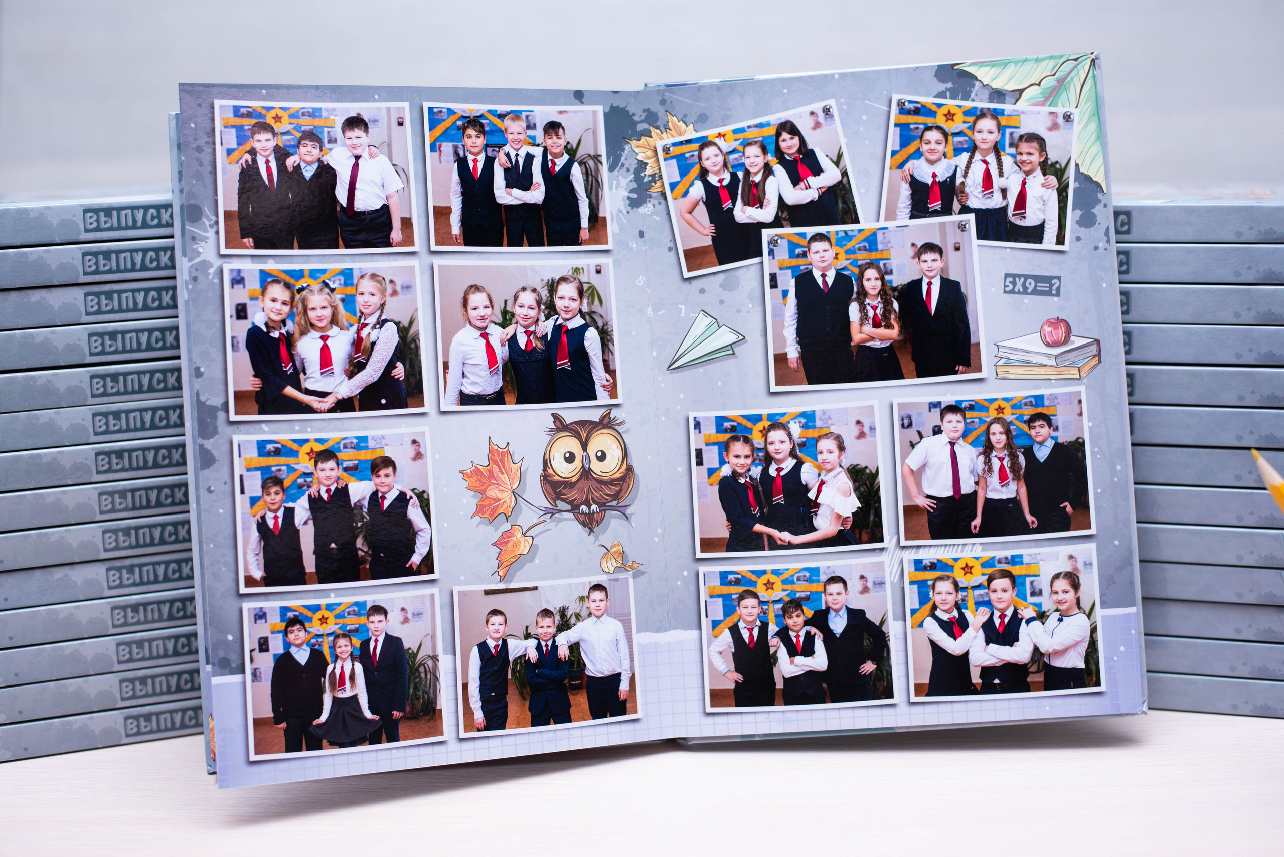 Постраничный до 30 разворотов (с персональной страницей на каждого ребенка). Выпускные альбомы в Подольске Москве и МО