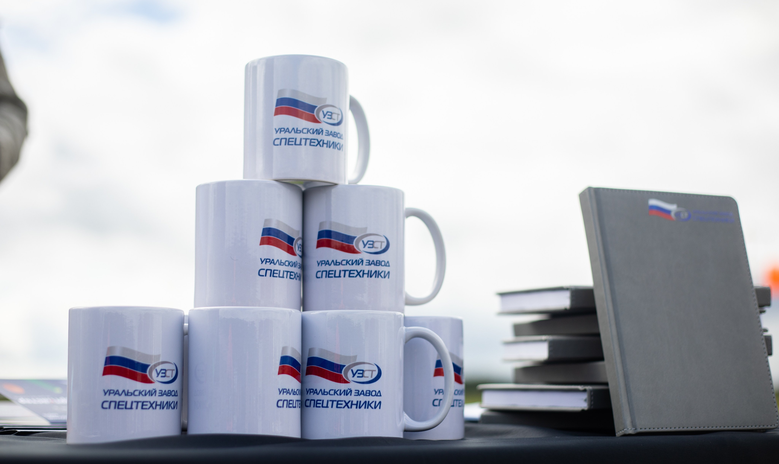 УЗСТ- Корпоративный тимбилдинг на аэродроме. Репортажный и свадебный фотограф в Челябинске Елисеев Павел