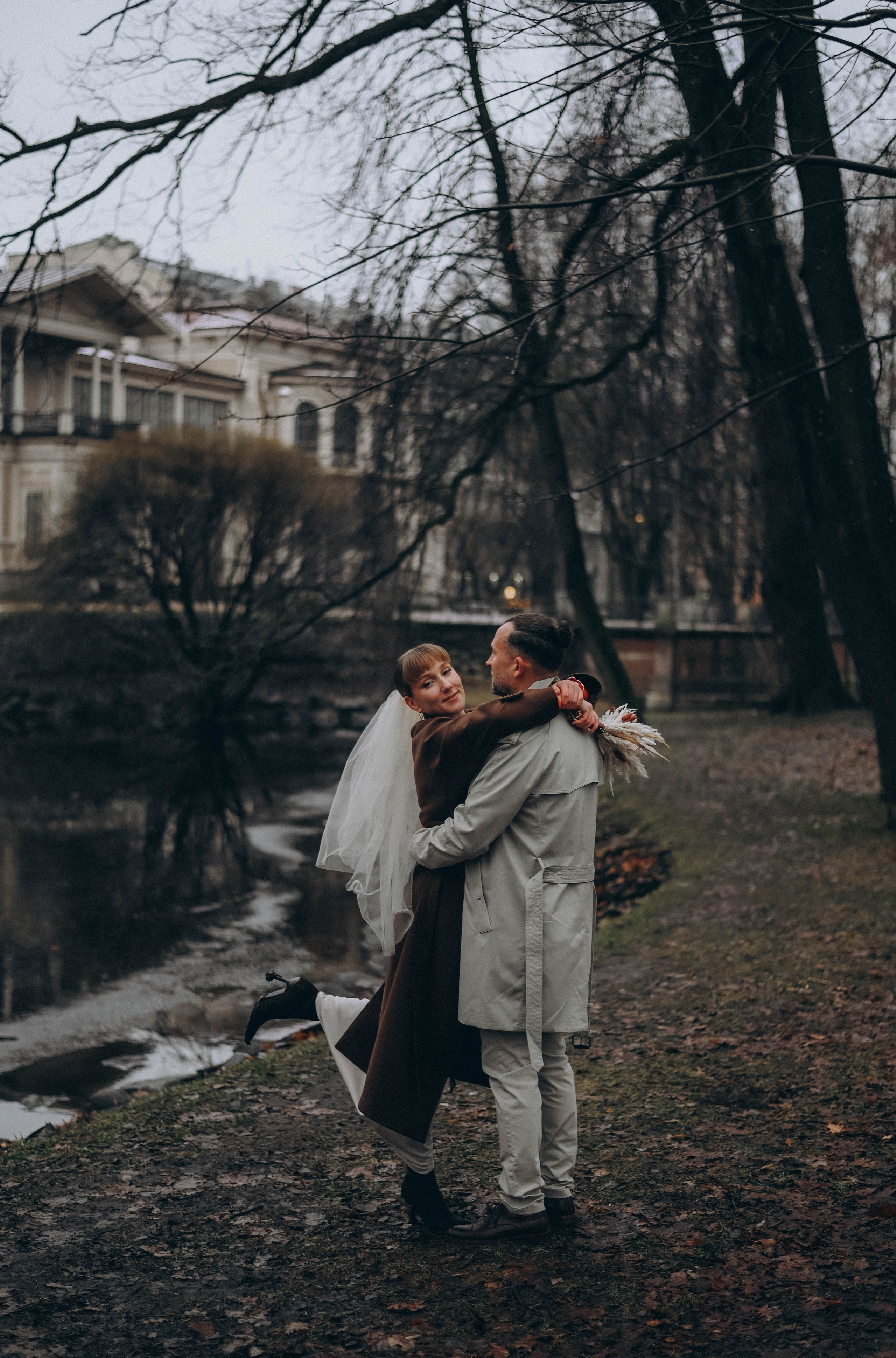 Свадебная прогулка. Ксения и Василий. Семейный и свадебный фотограф в Санкт-Петербурге Яна