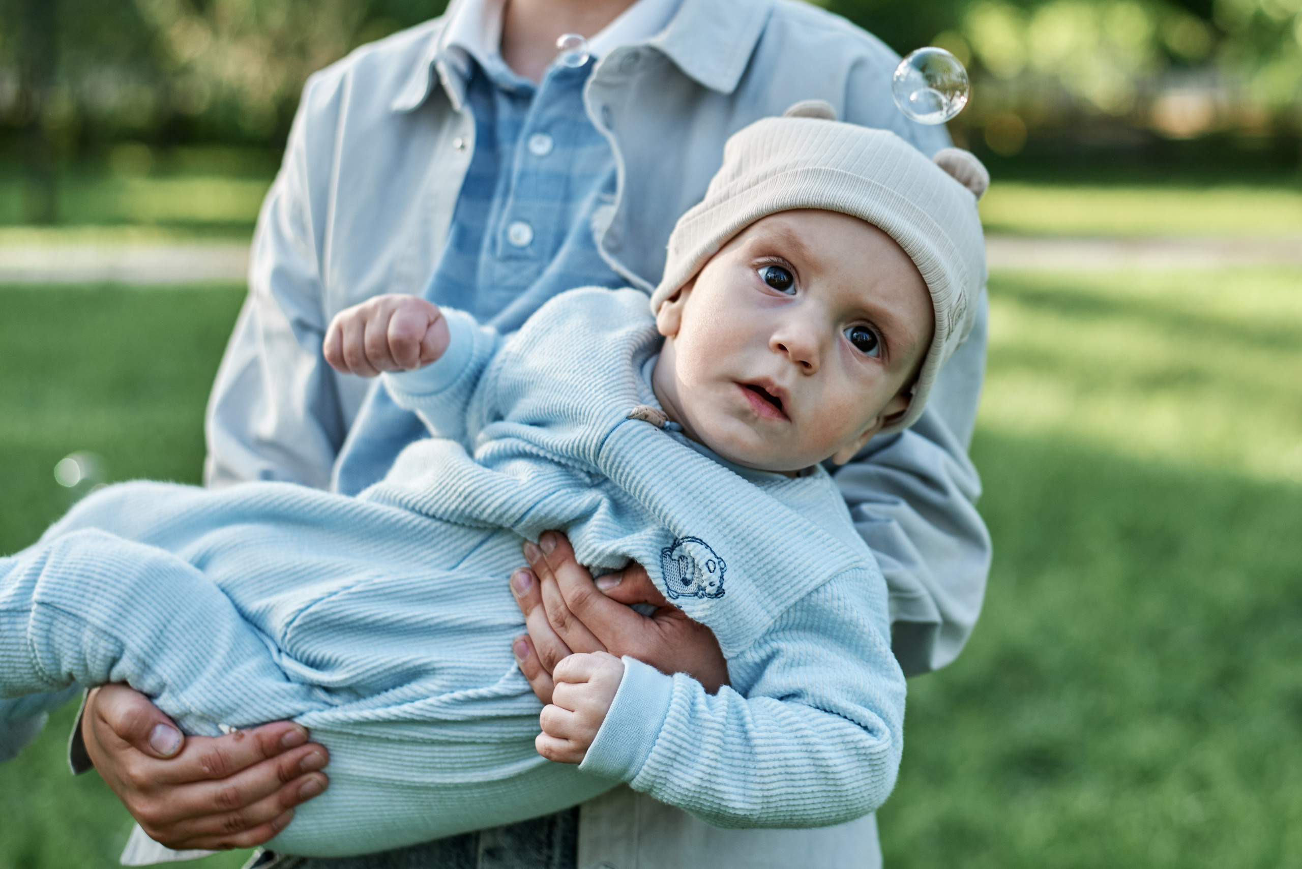 Мыльные пузыри. Семейная фотопрогулка. Семейный фотограф в Железнодорожном Масаева Елена