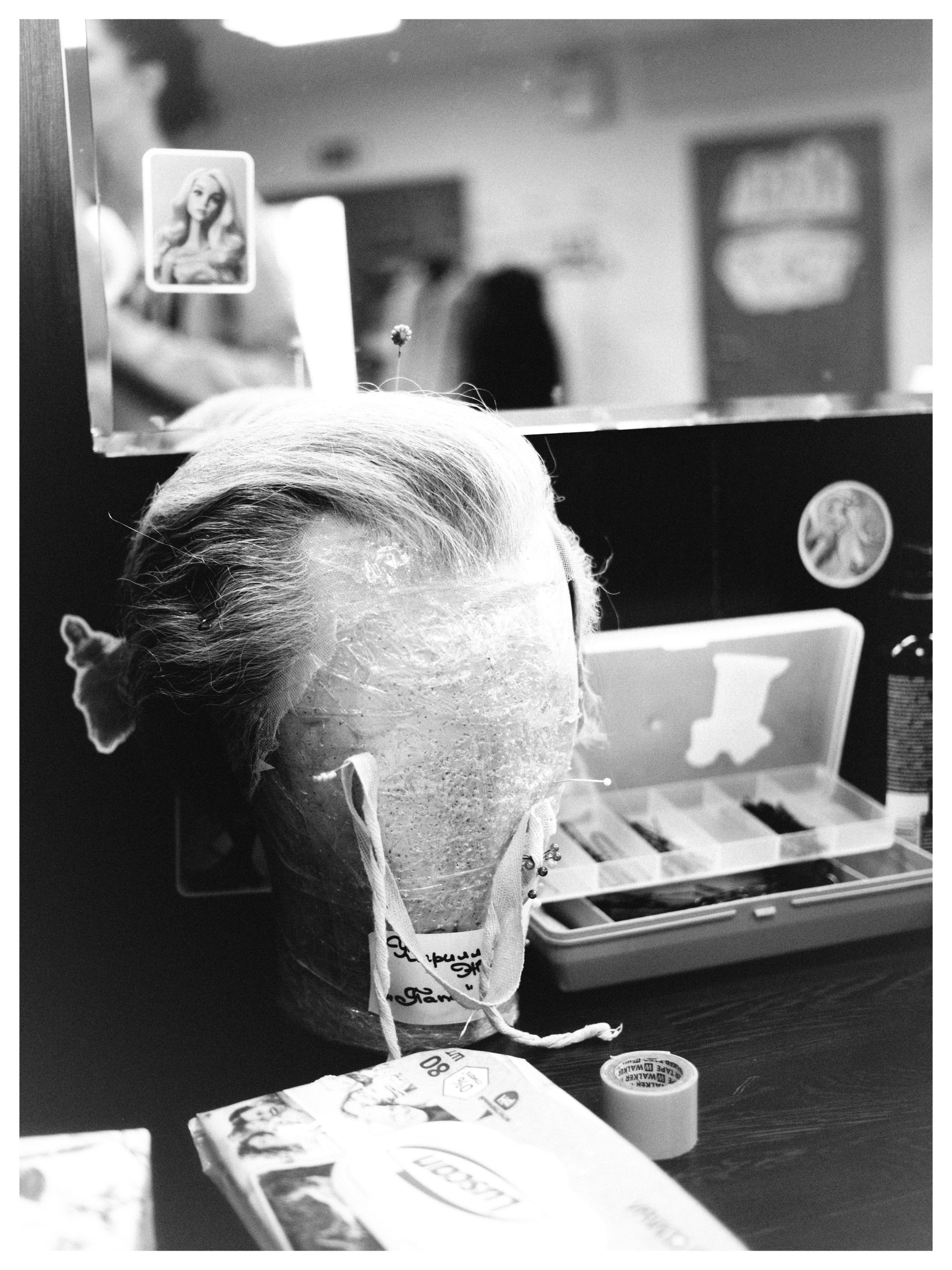 Theatre backstages. Portrait and backstage photographer Nina Crane