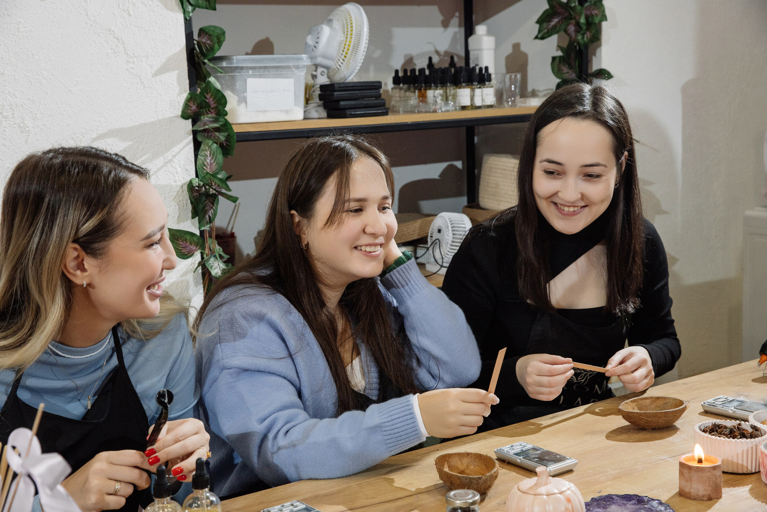 Корпоратив компании Технологии Доверия Аудит — творчество с AROMALAGE