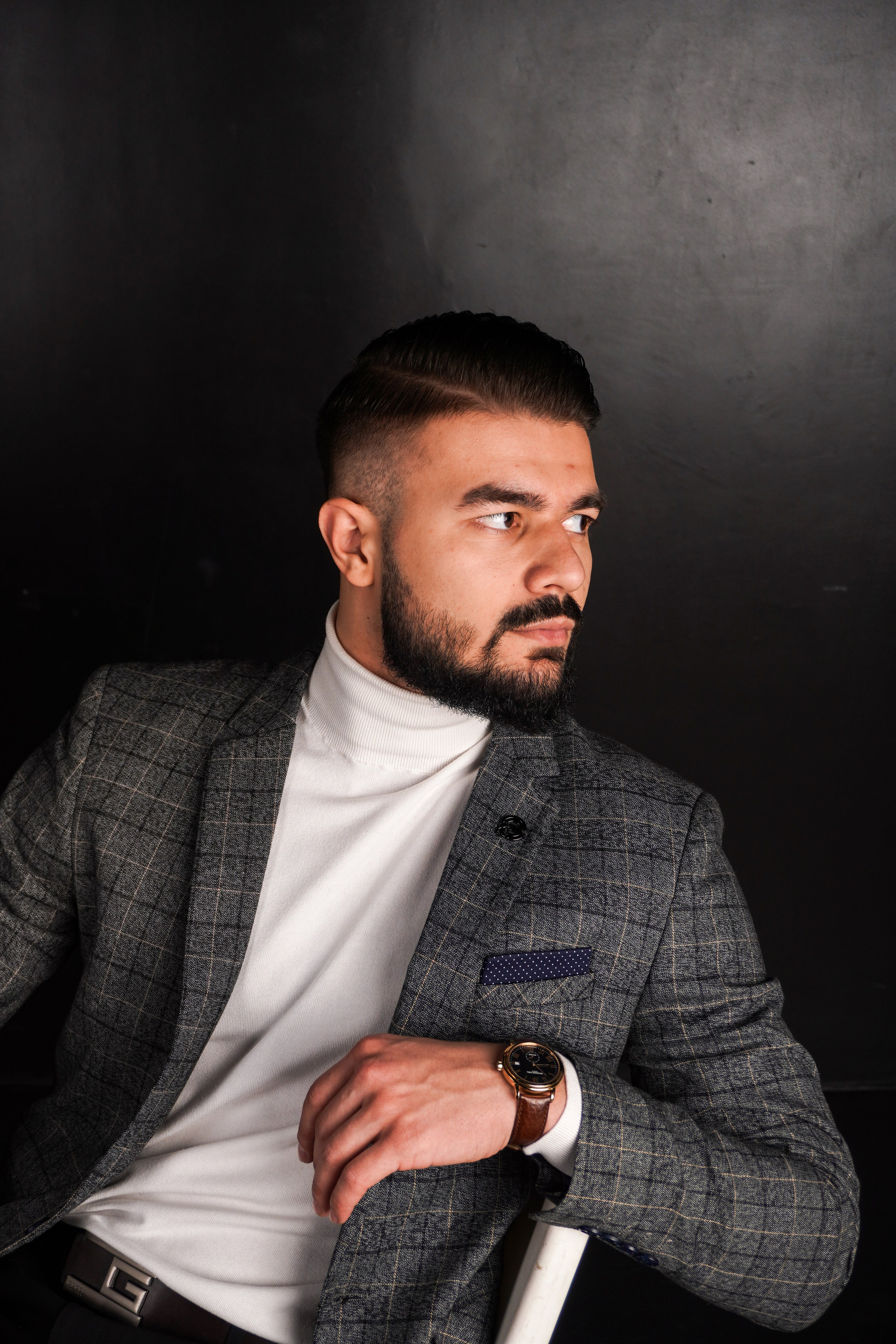 Деловой портрет. Кузнецова Мария — профессиональный фотограф в Санкт-Петербурге | Предметная фотосъёмка, модельные тесты, актёрское портфолио, концерты