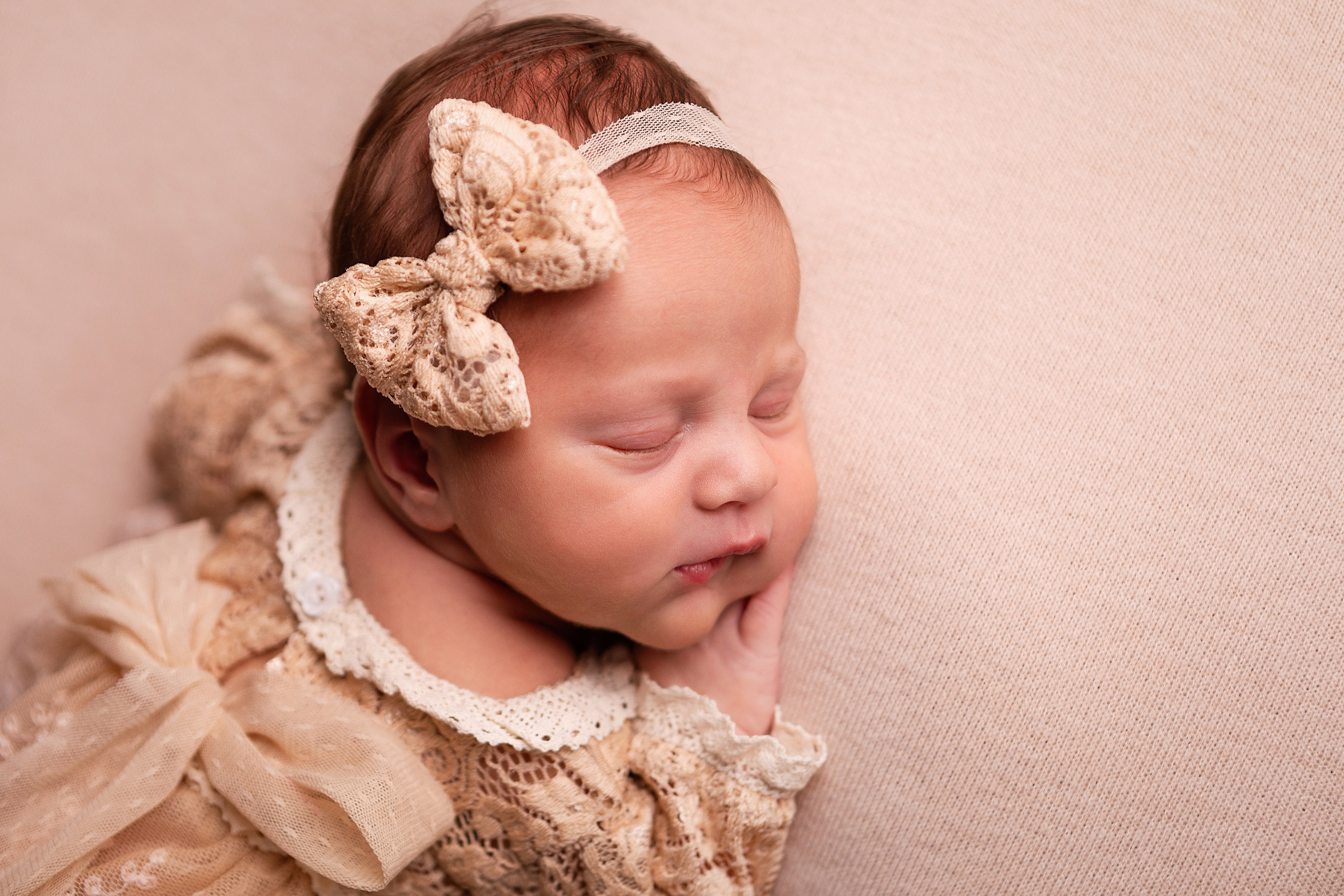 Новорожденные. ФОТОГРАФ НА ГОДИК, БЕРЕМЕННОСТИ, НОВОРОЖДЕННЫХ, КРЕЩЕНИЯ МОСКВА